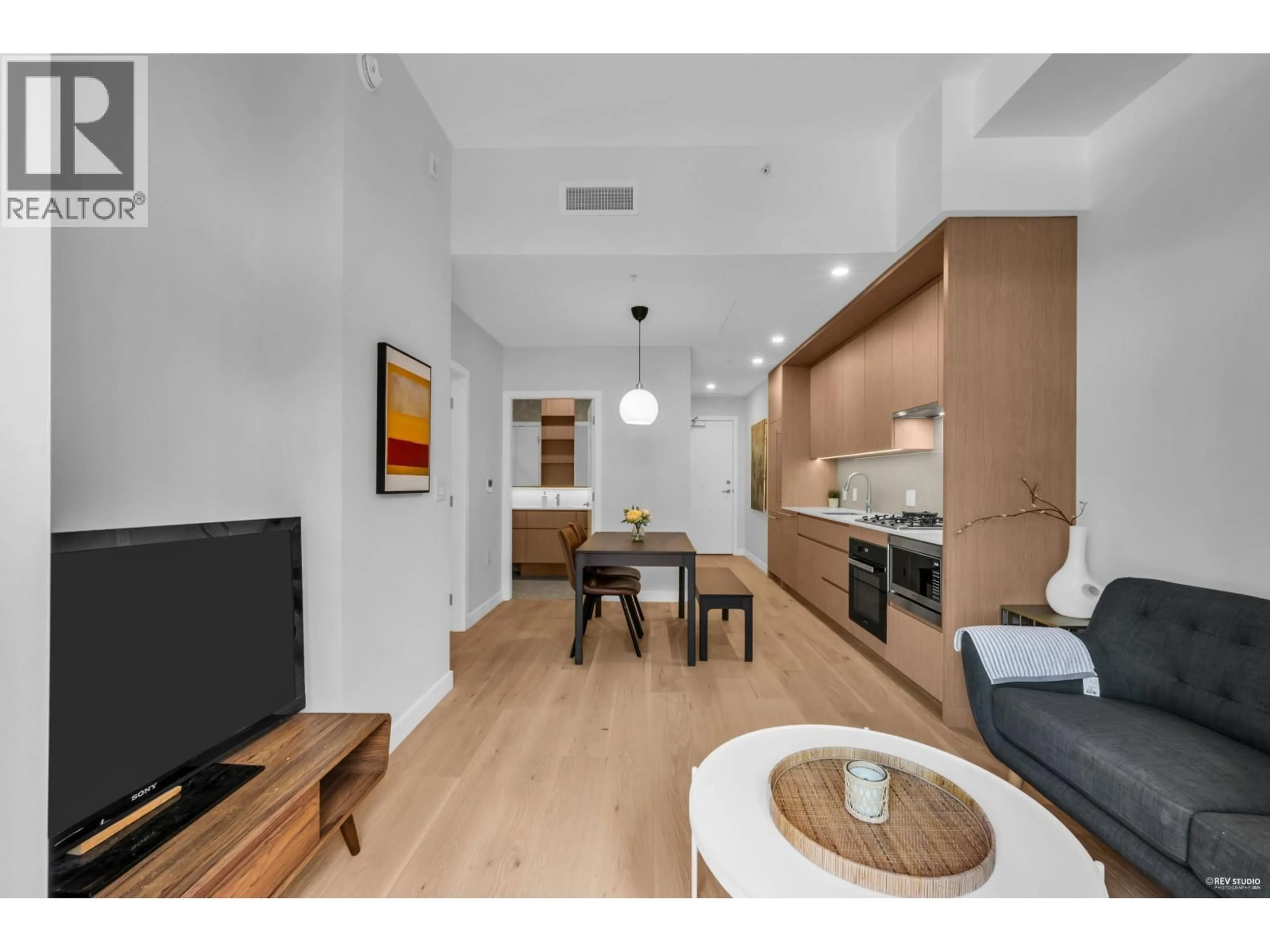 Unknown for 104 - 5212 CAMBIE STREET, Vancouver British Columbia V5Z2Z7