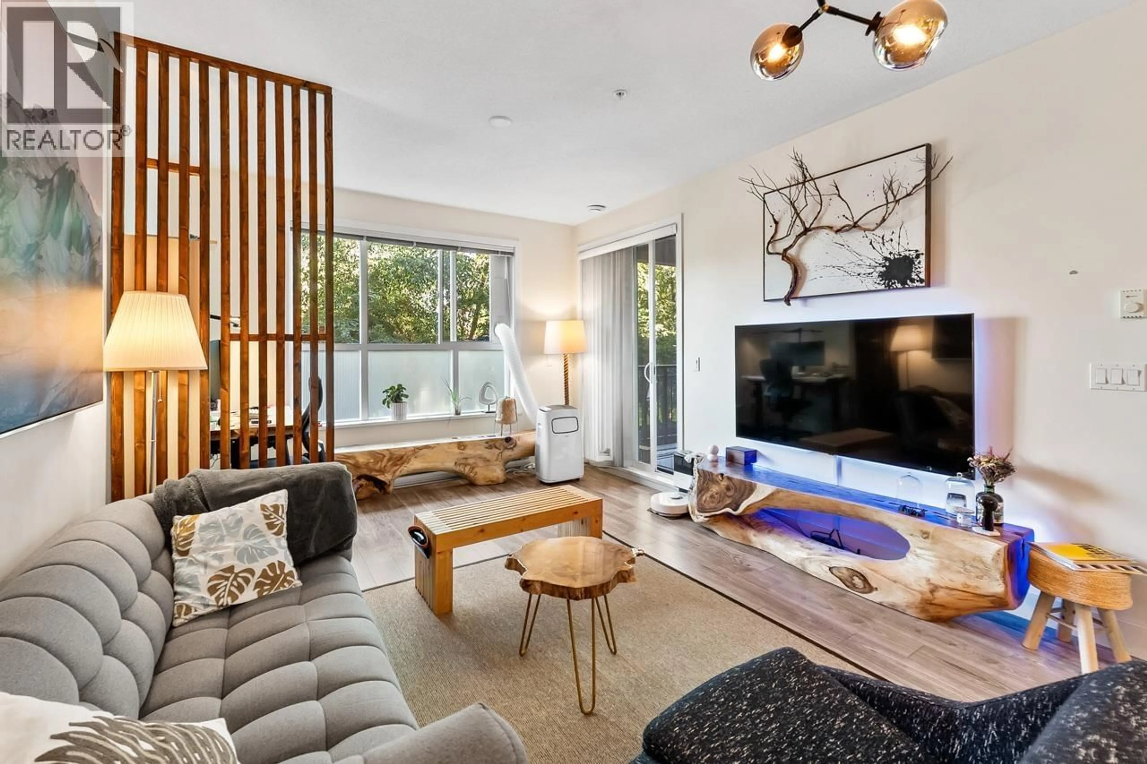 Living room with furniture, unknown for 212 - 5788 SIDLEY STREET, Burnaby British Columbia V5J0E4
