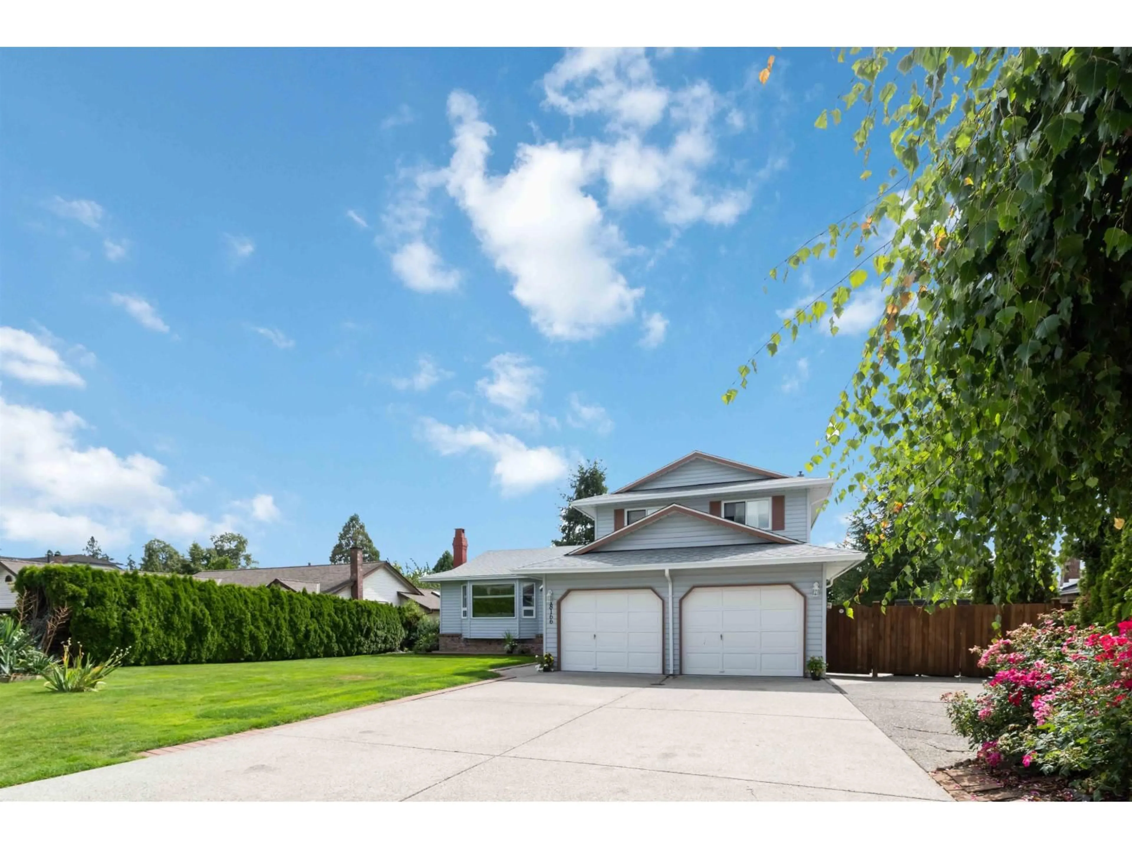 Home with vinyl exterior material, street for 18166 54, Surrey British Columbia V3S7Z1
