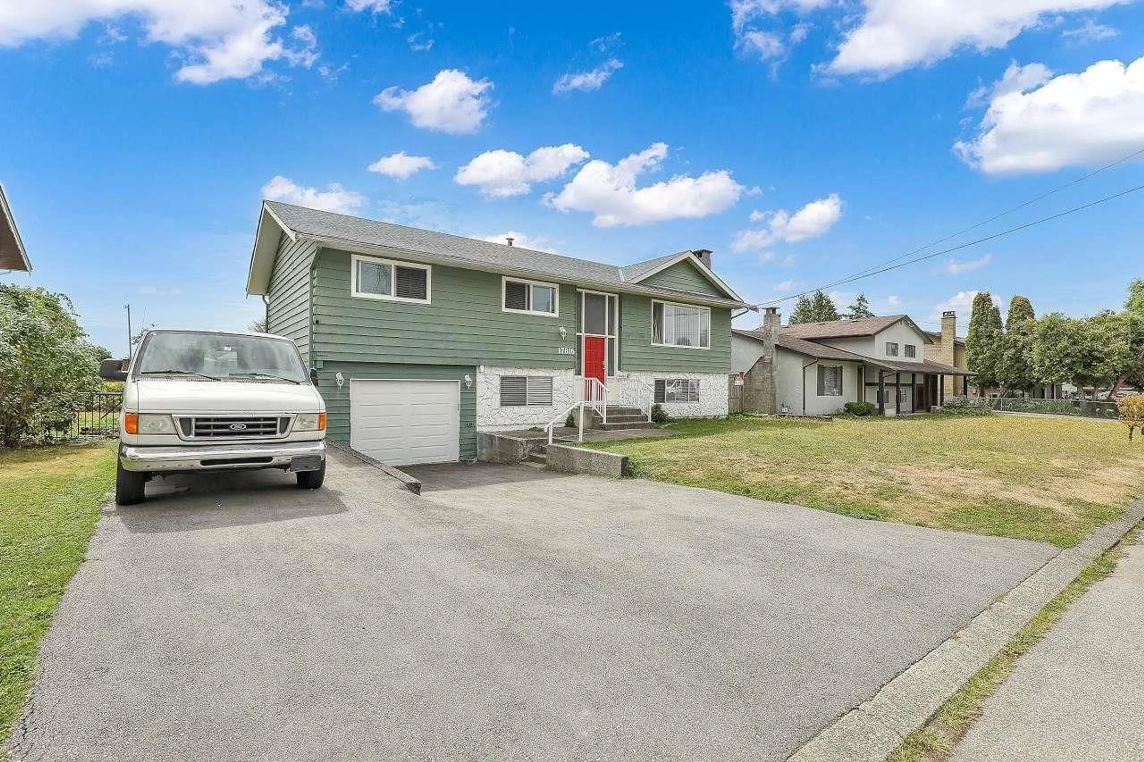 Home with vinyl exterior material, street for 17816 59, Surrey British Columbia V3S1P5