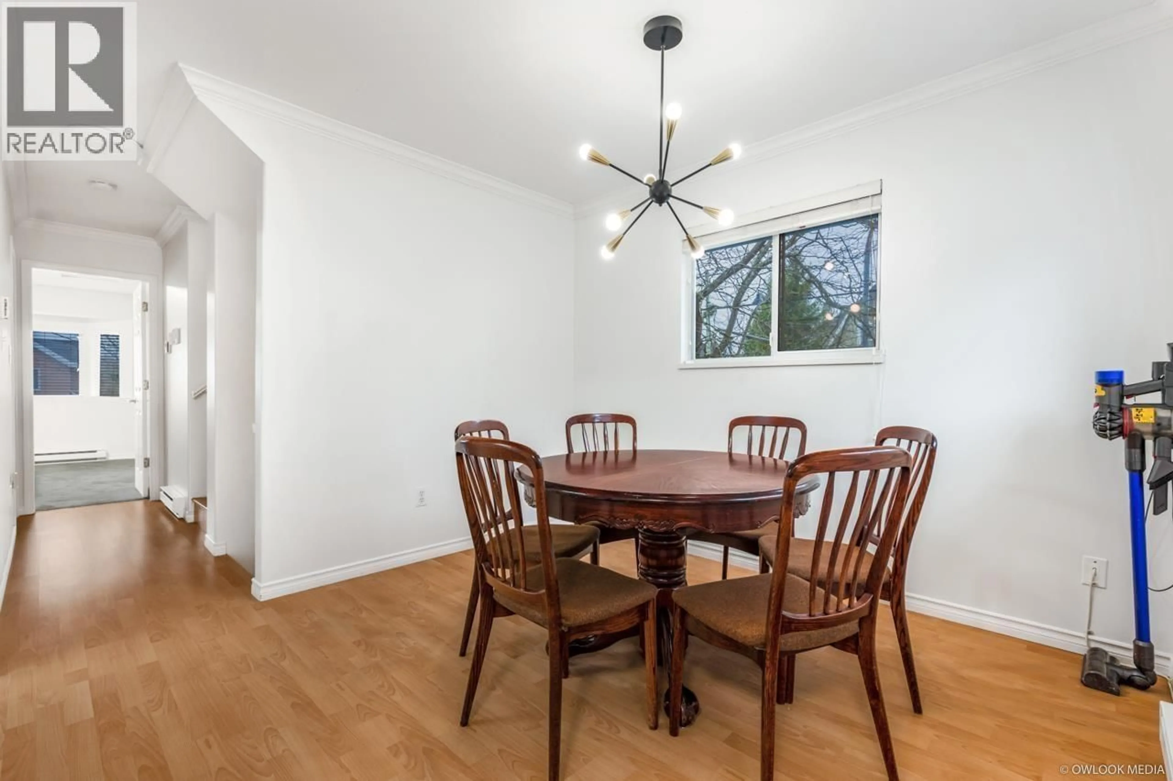 Dining room, wood/laminate floor for 24 - 8780 BENNETT ROAD, Richmond British Columbia V6Y1N7