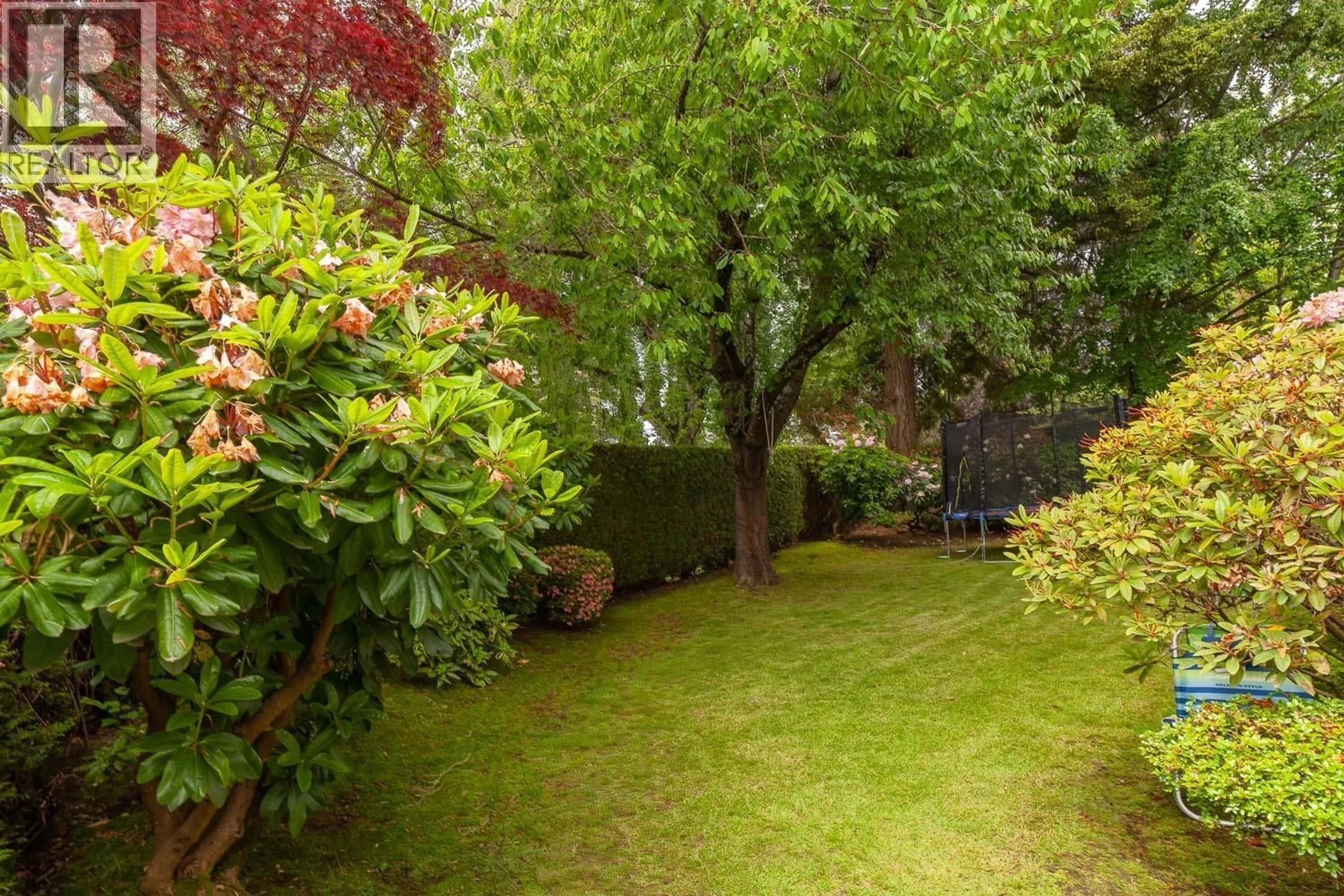 Patio, forest/trees view for 1989 52ND AVENUE, Vancouver British Columbia V6P1J6