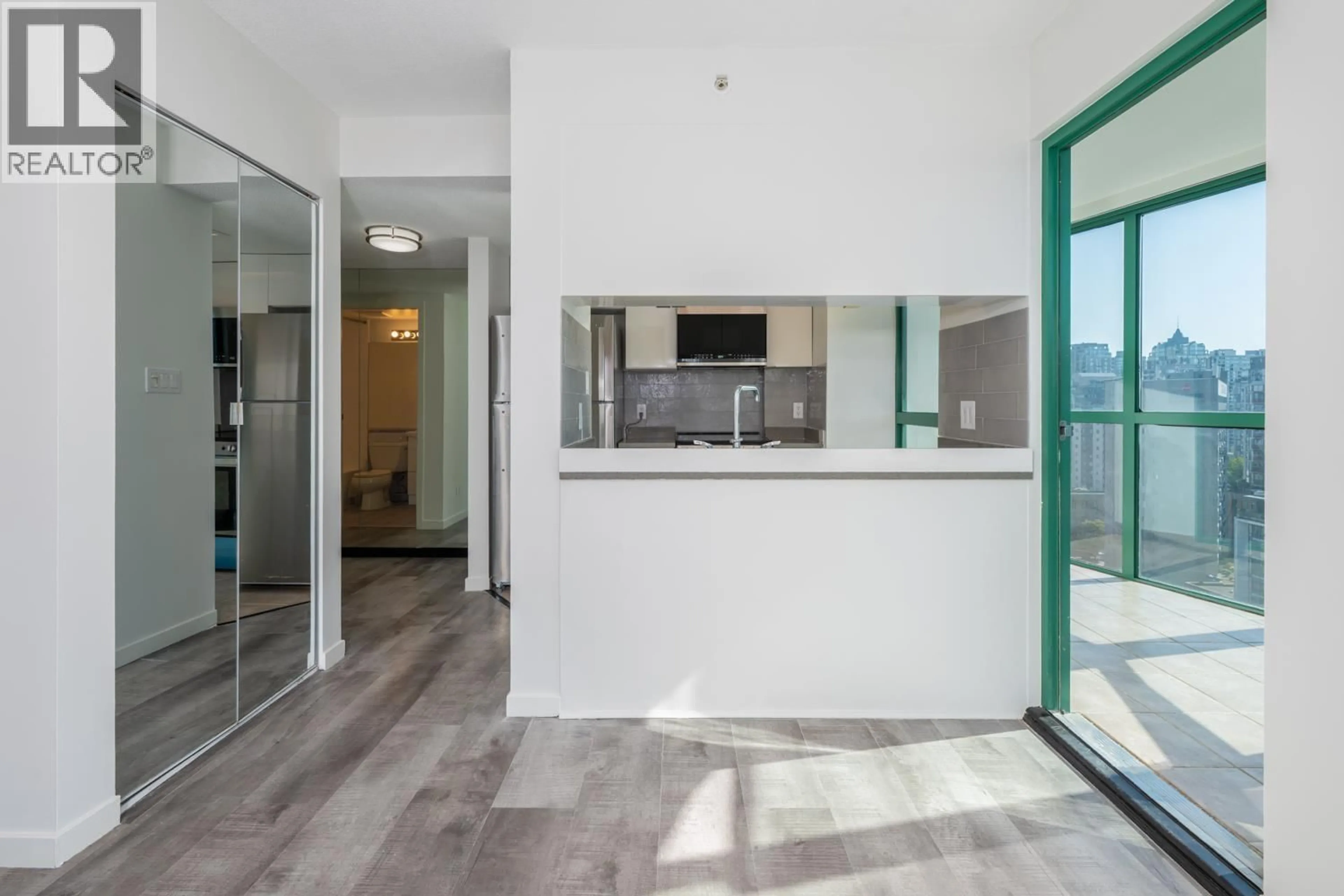 Unknown for 1504 - 1188 HOWE STREET, Vancouver British Columbia V6Z2S8