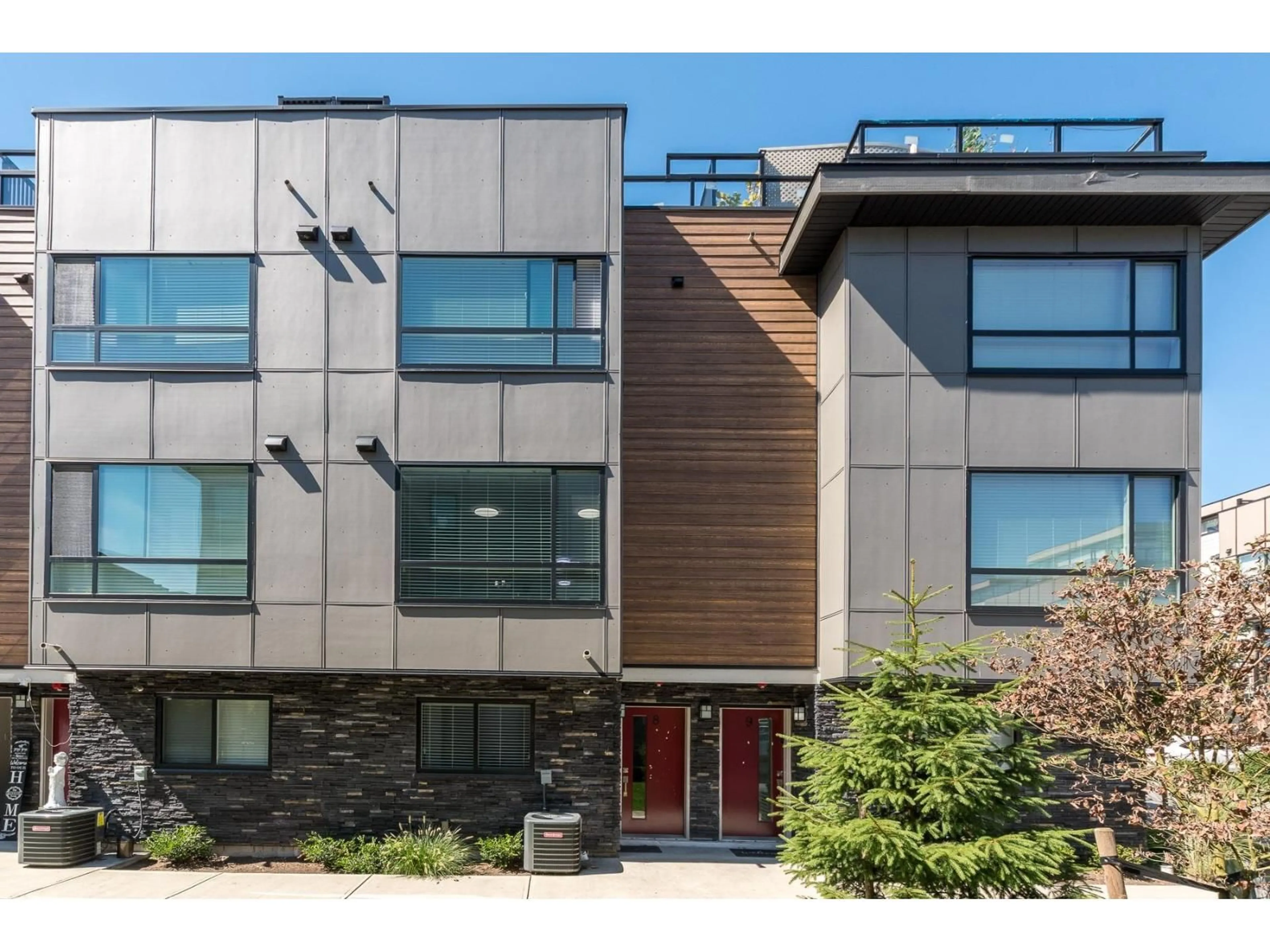 Home with brick exterior material, building for 8 - 19631 55A, Langley British Columbia V3A3X1
