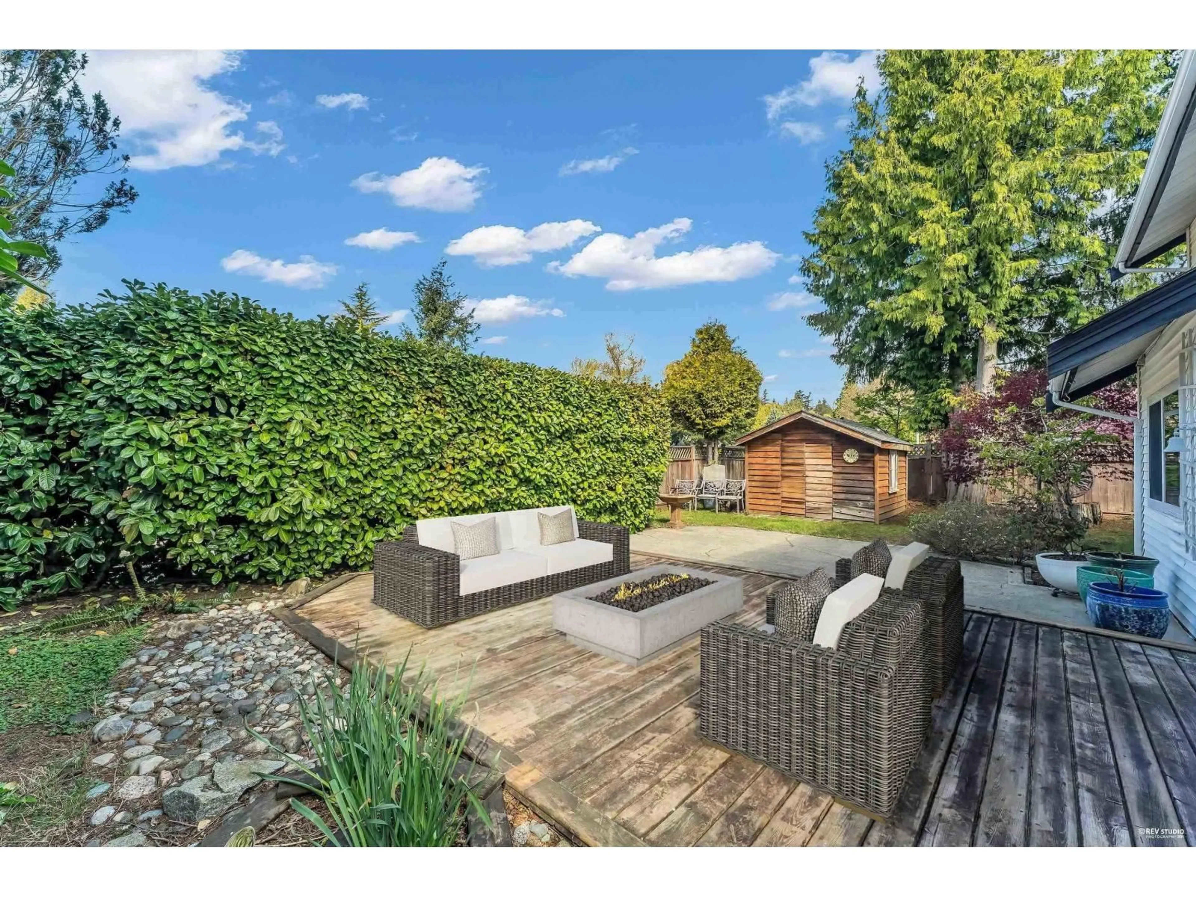 A pic from outside/outdoor area/front of a property/back of a property/a pic from drone, street for 1983 148A, Surrey British Columbia V4A6R6
