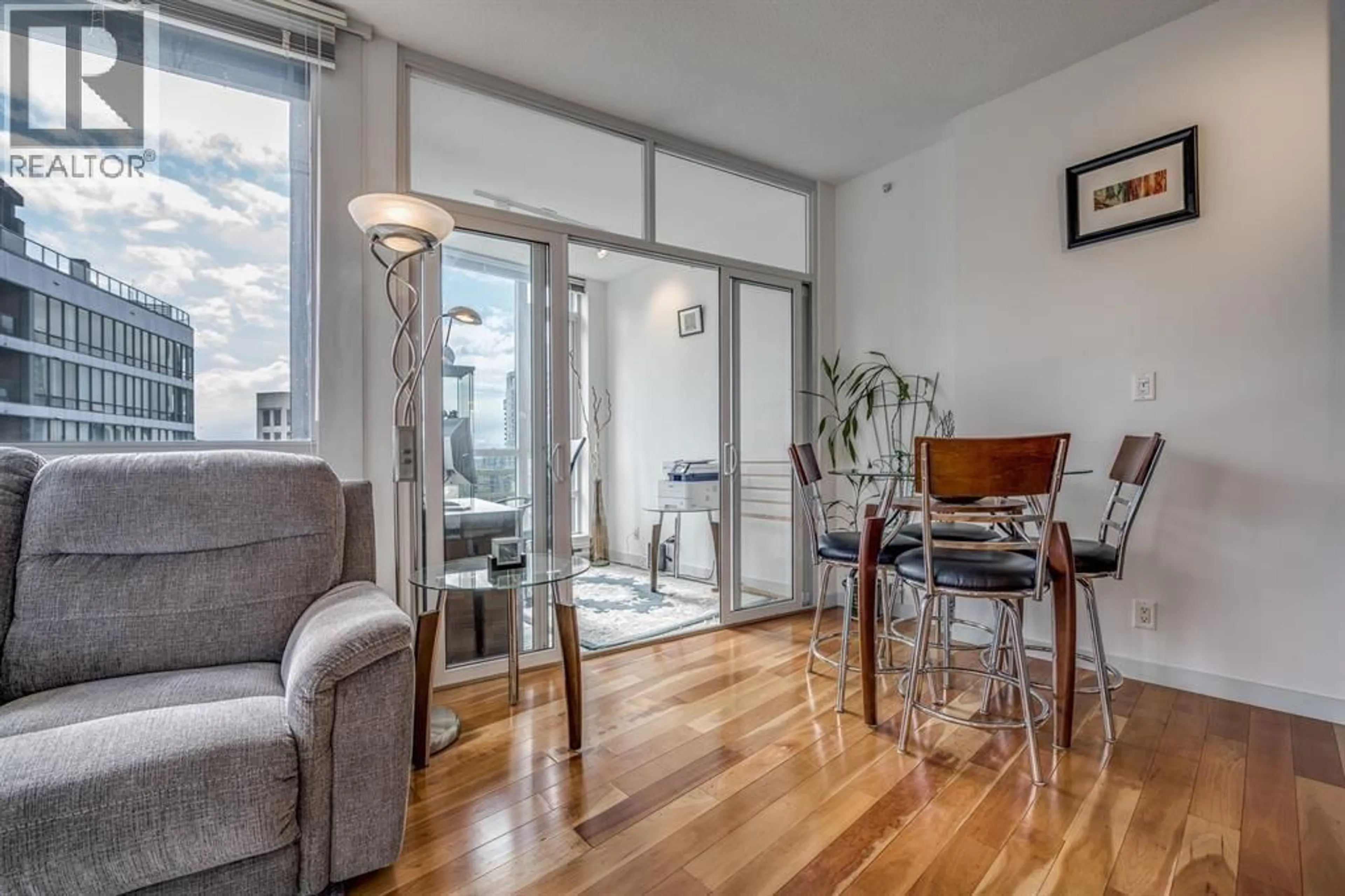 Living room with furniture, unknown for 2605 - 1189 MELVILLE STREET, Vancouver British Columbia V6E4T8