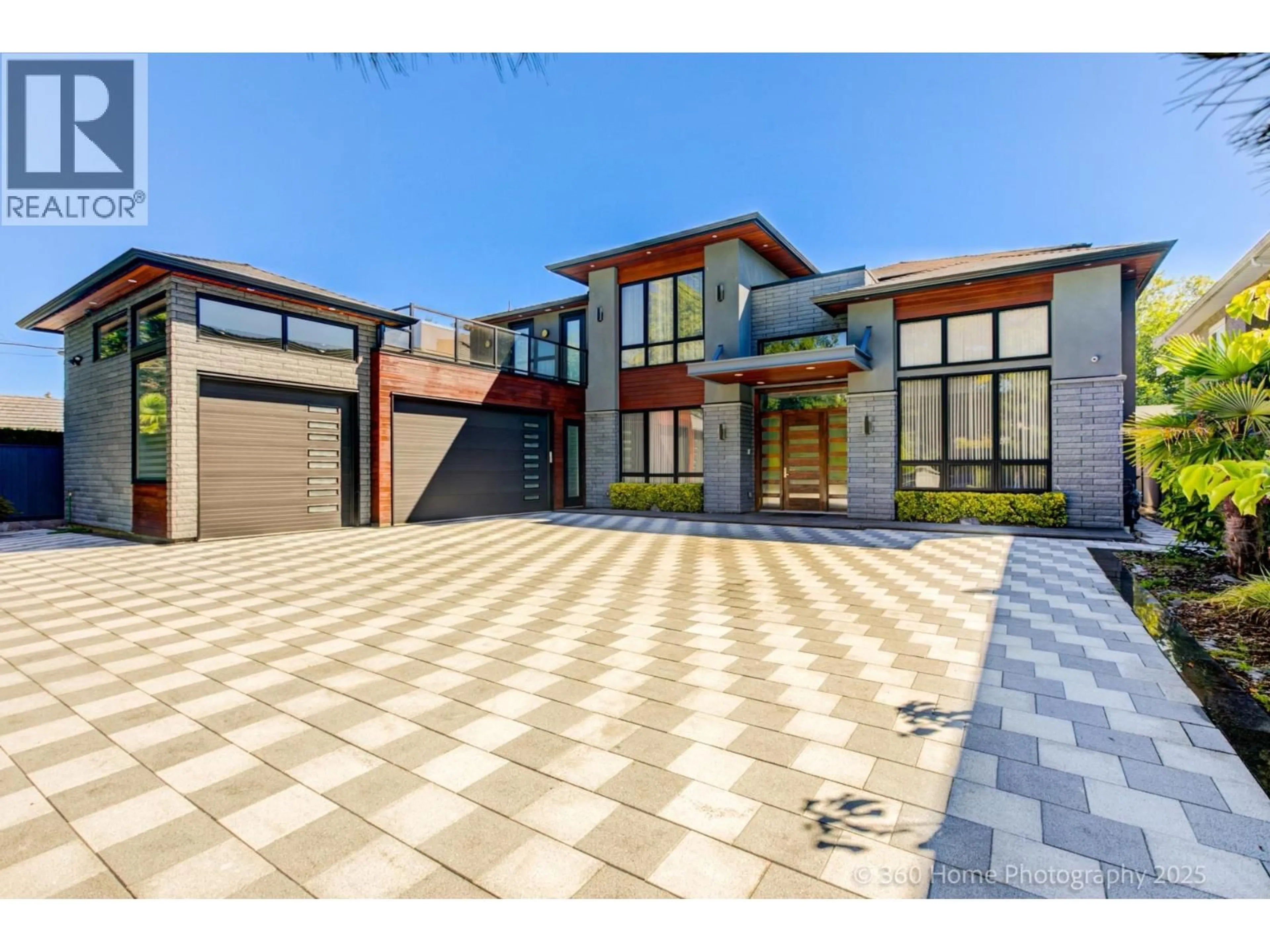 Home with brick exterior material, street for 8160 RAILWAY AVENUE, Richmond British Columbia V7C5C8