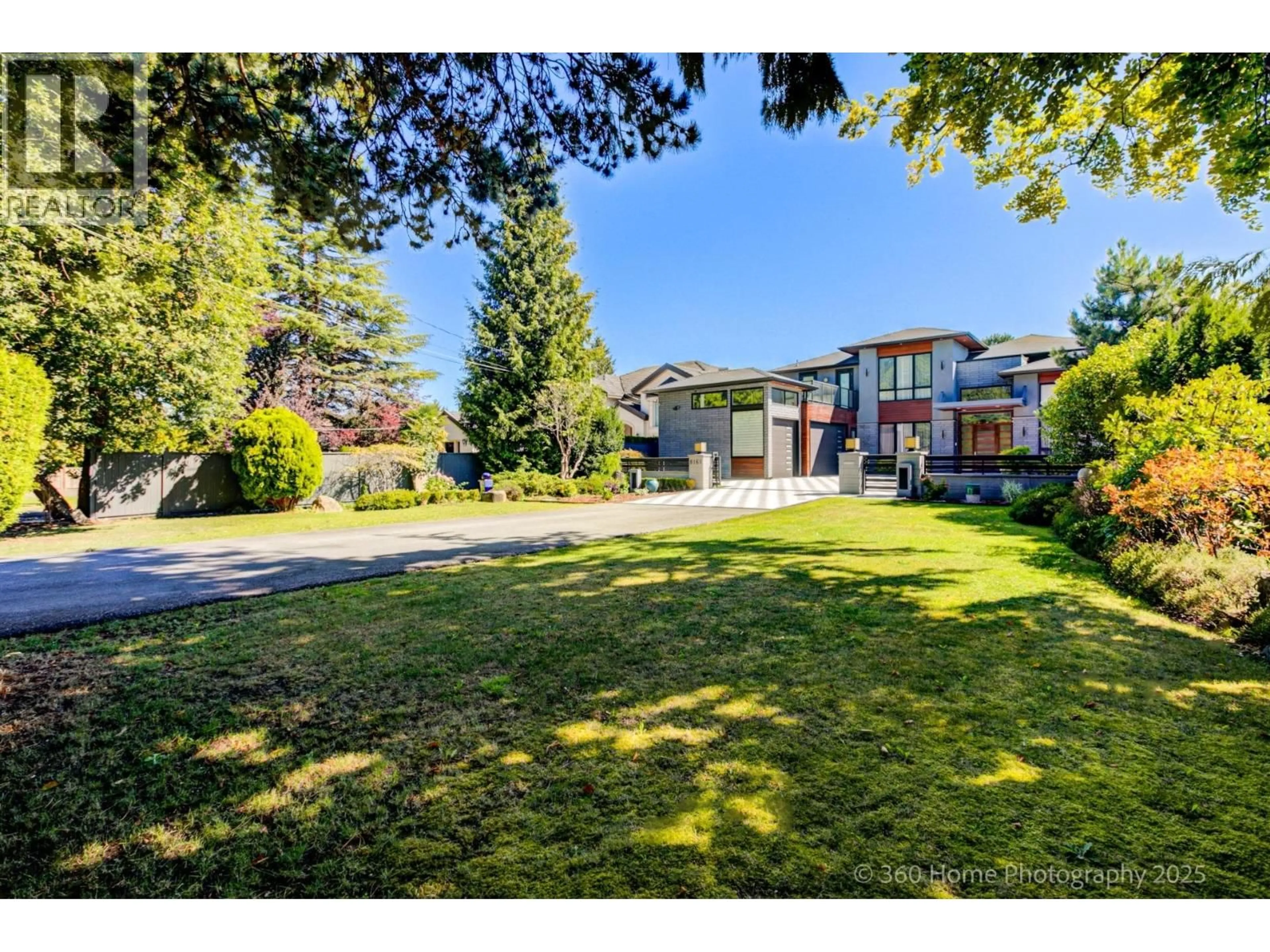 A pic from outside/outdoor area/front of a property/back of a property/a pic from drone, street for 8160 RAILWAY AVENUE, Richmond British Columbia V7C5C8