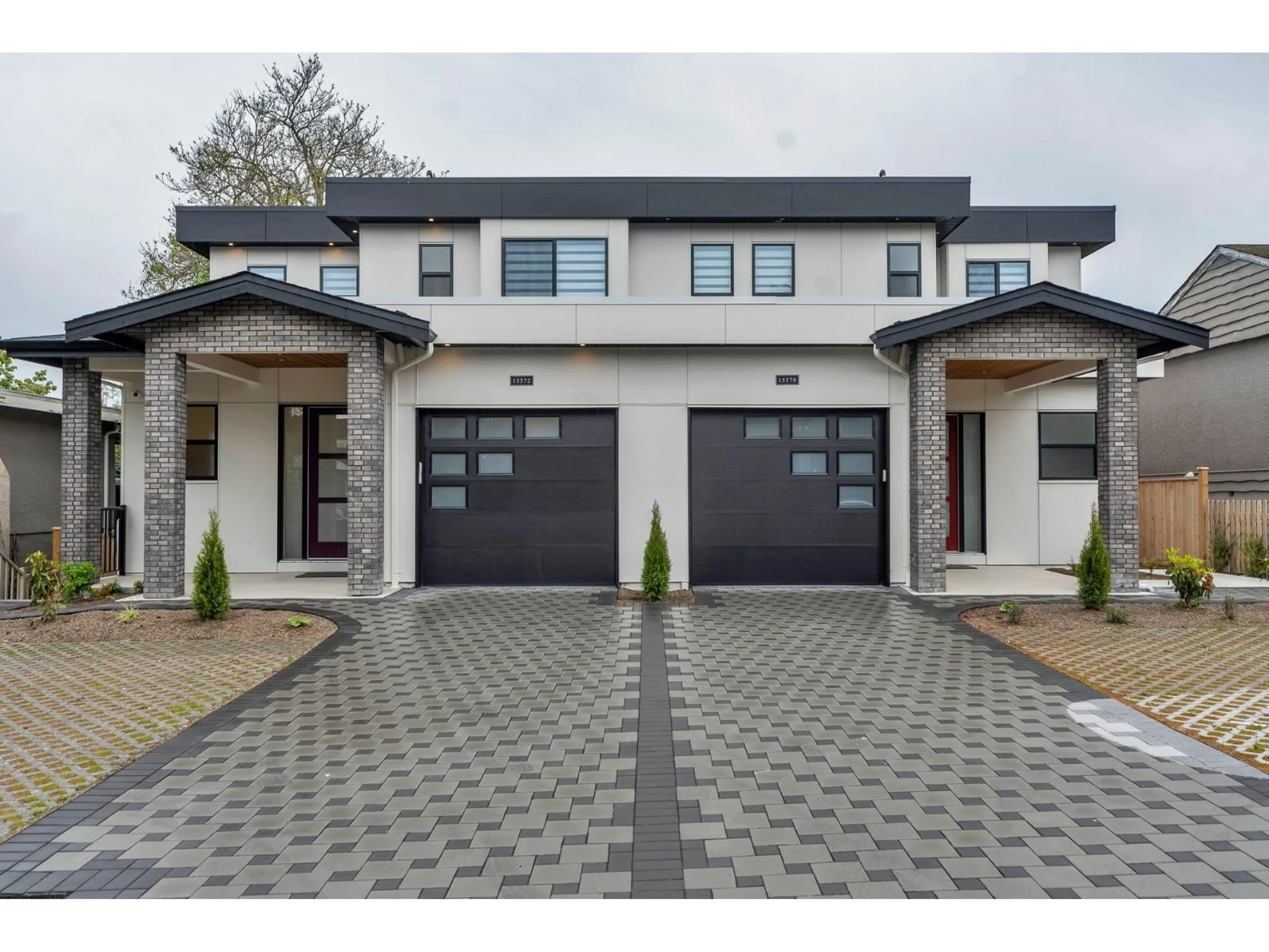 Home with brick exterior material, street for 15570 OXENHAM, White Rock British Columbia V4B2J3