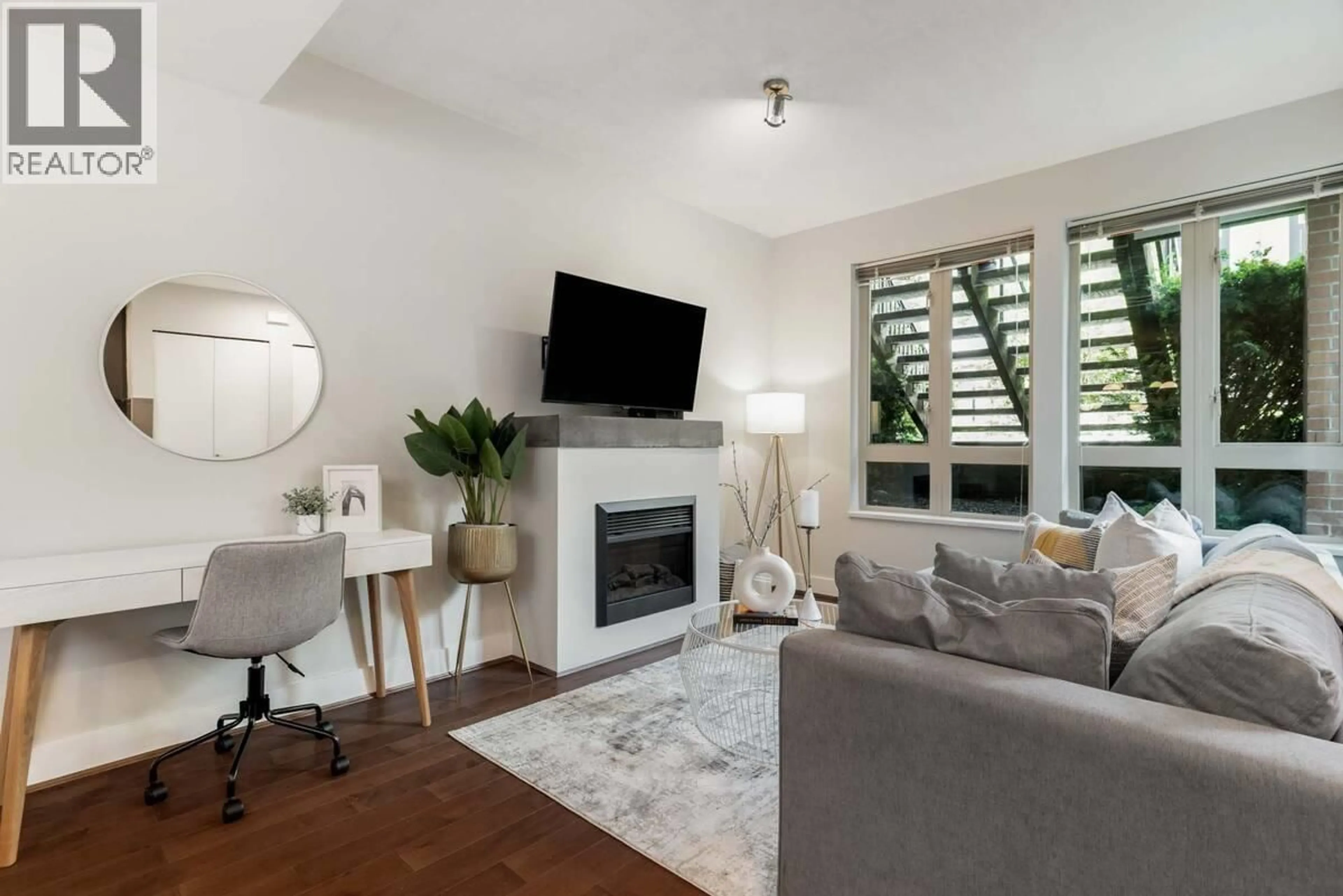 Living room with furniture, wood/laminate floor for 78 - 728 14TH STREET, North Vancouver British Columbia V7M0A8