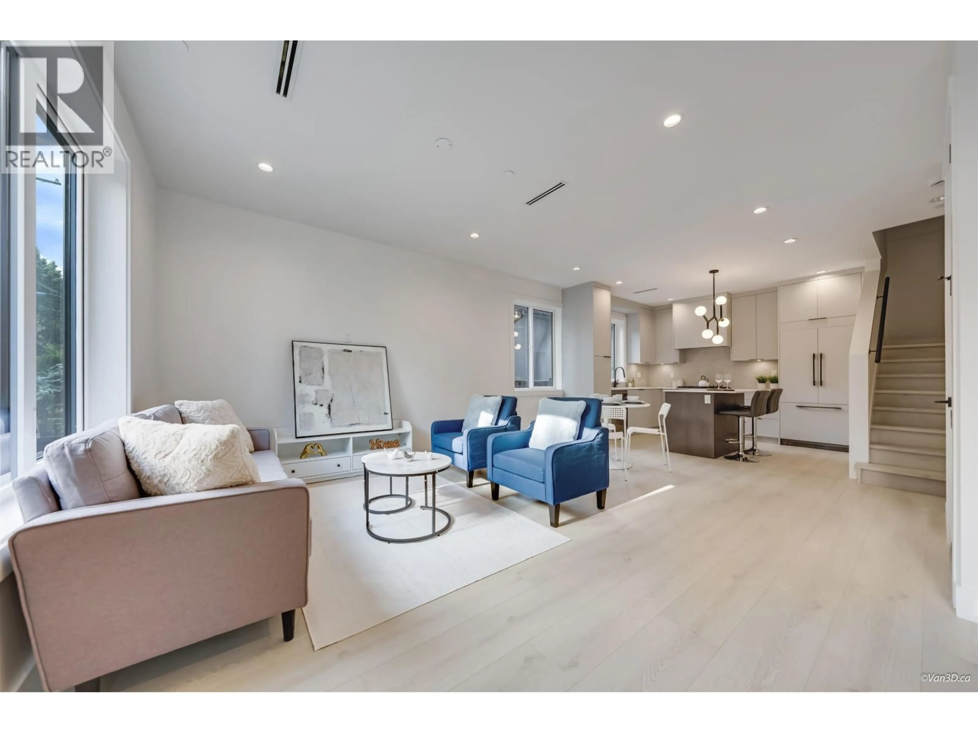 Living room with furniture, unknown for 3 - 7180 ONTARIO STREET, Vancouver British Columbia V5X3B6