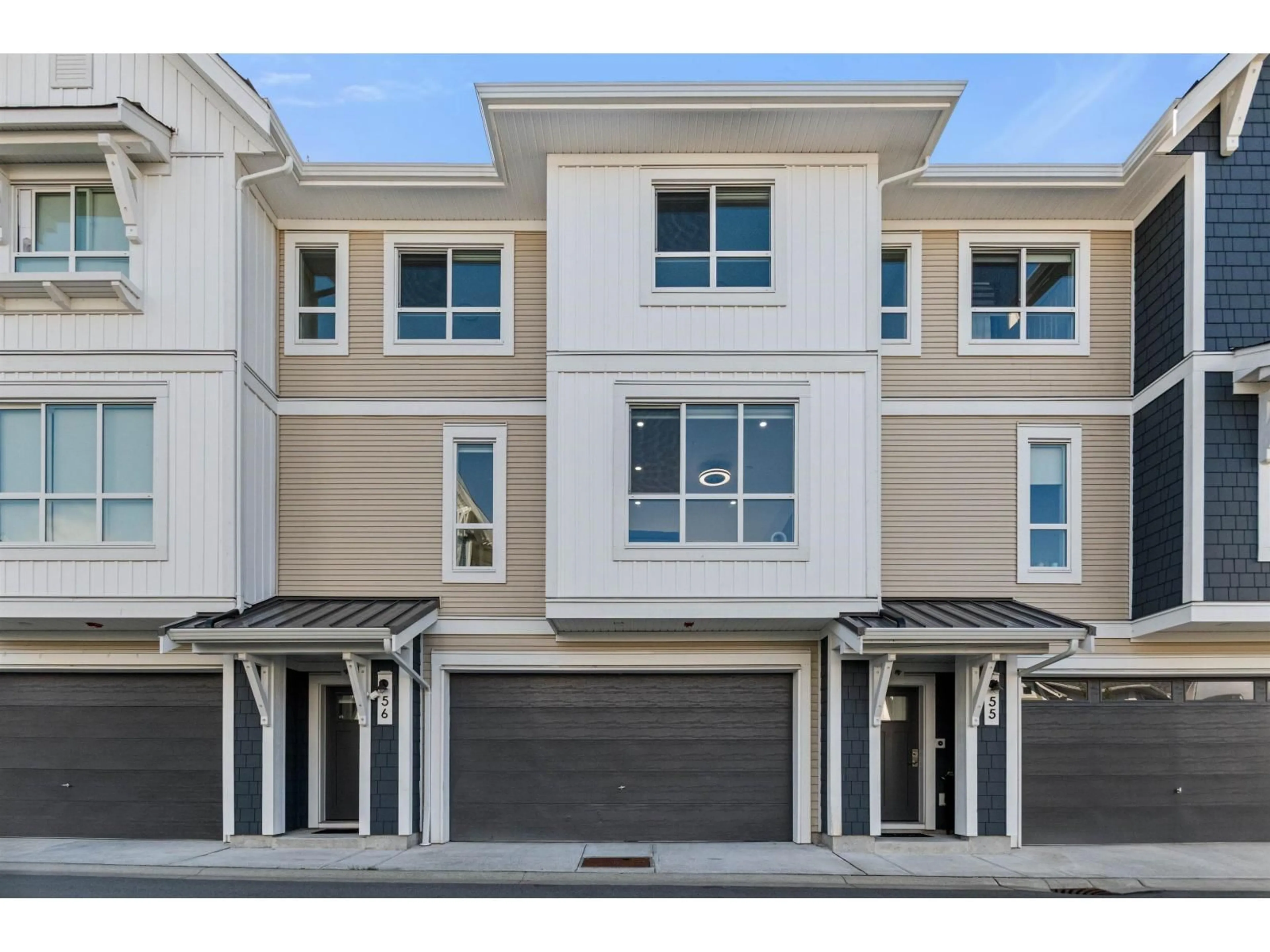 Home with vinyl exterior material, street for 56 - 8335 NELSON, Mission British Columbia V4S0E4