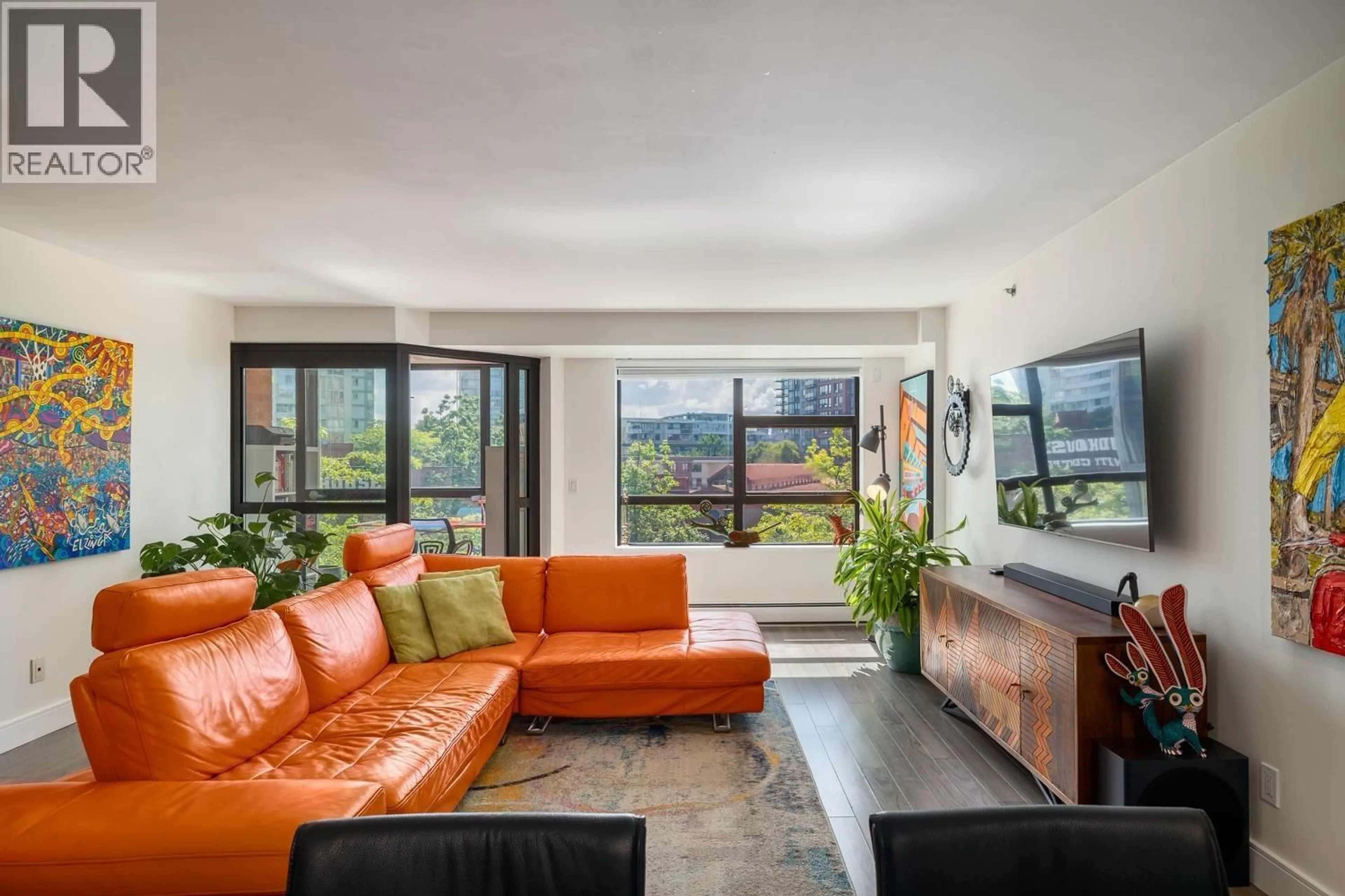 Living room with furniture, unknown for 303 - 212 DAVIE STREET, Vancouver British Columbia V6B5Z4
