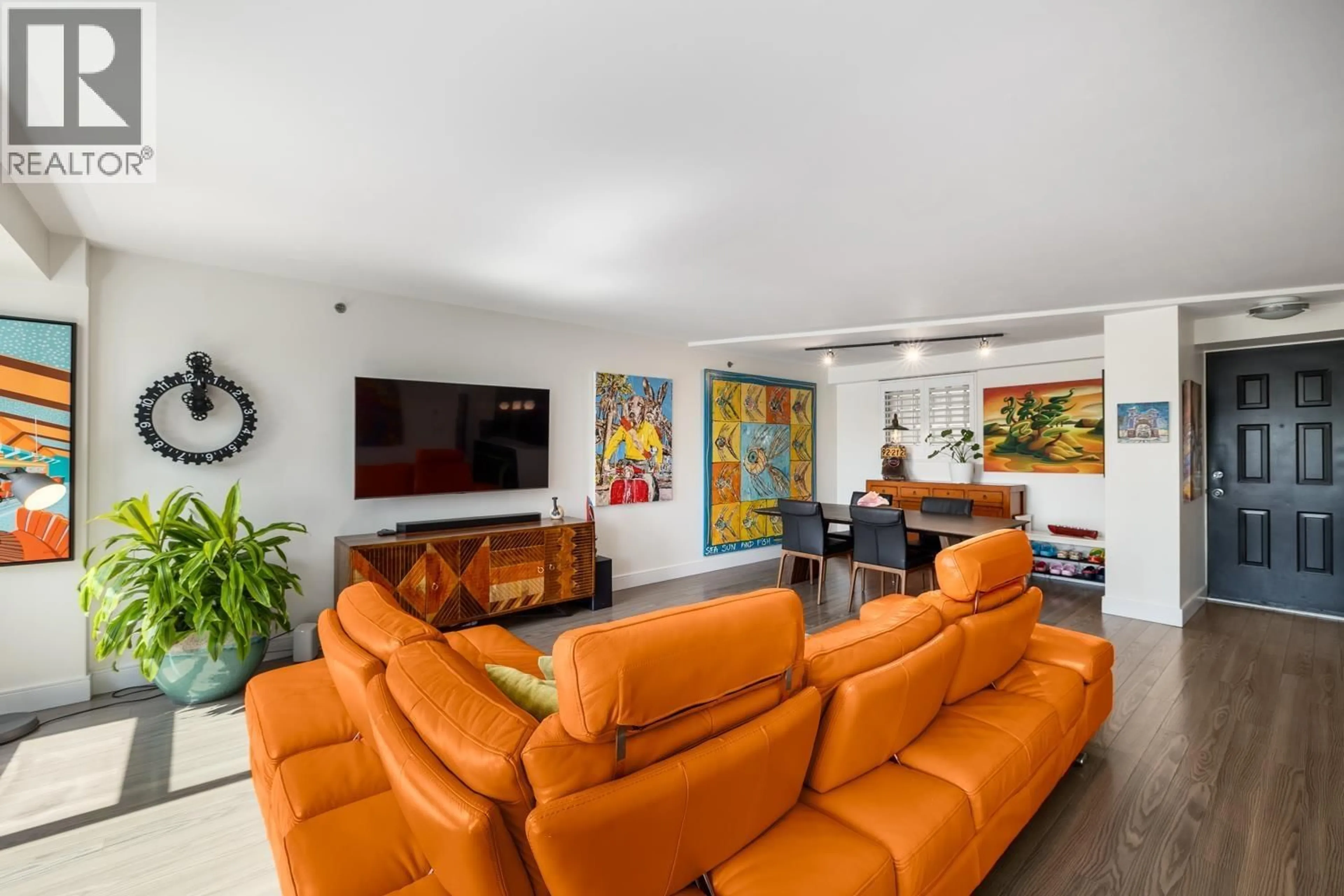 Living room with furniture, unknown for 303 - 212 DAVIE STREET, Vancouver British Columbia V6B5Z4