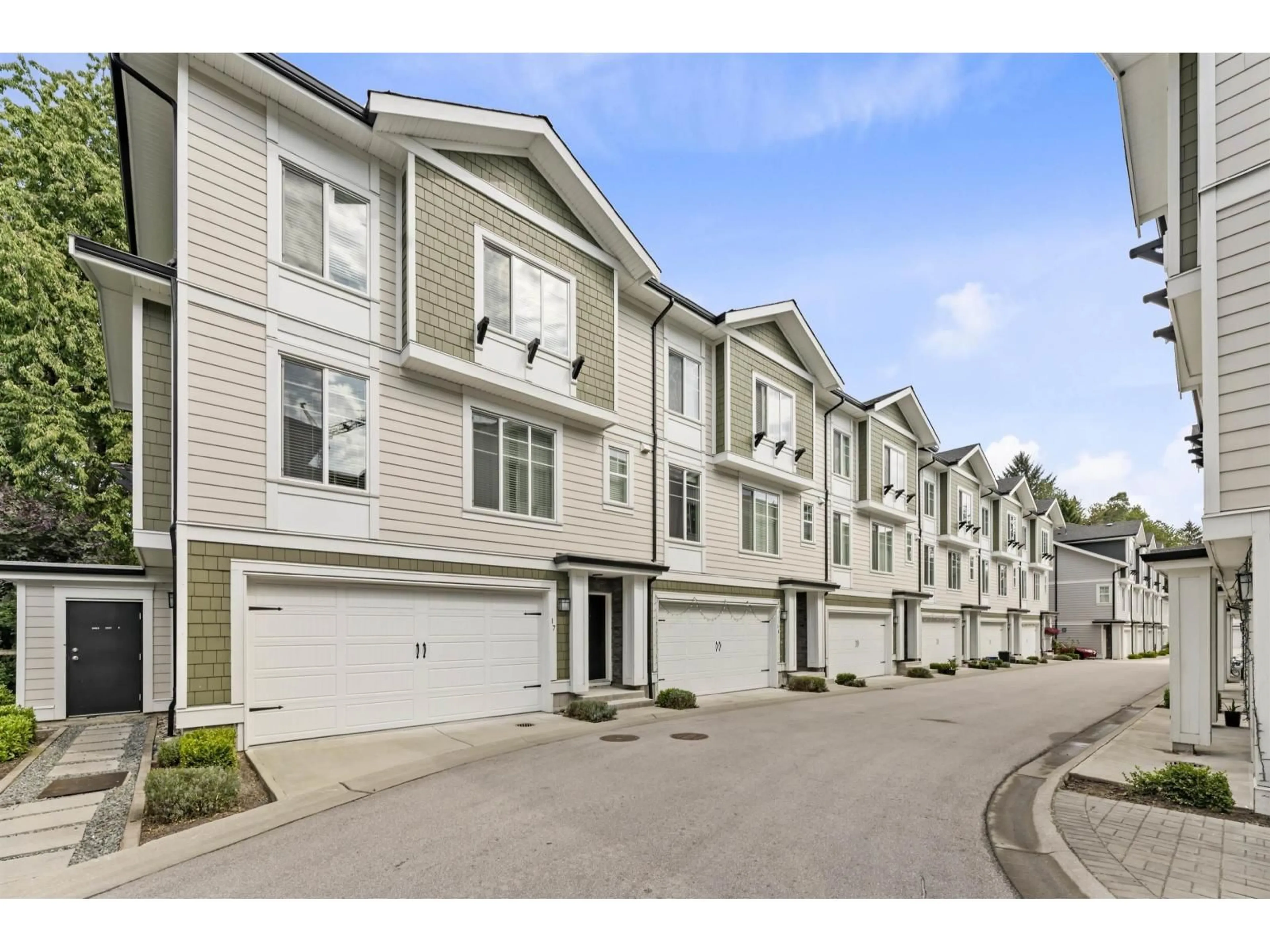 A pic from outside/outdoor area/front of a property/back of a property/a pic from drone, street for 16 - 14499 64, Surrey British Columbia V3S1X5
