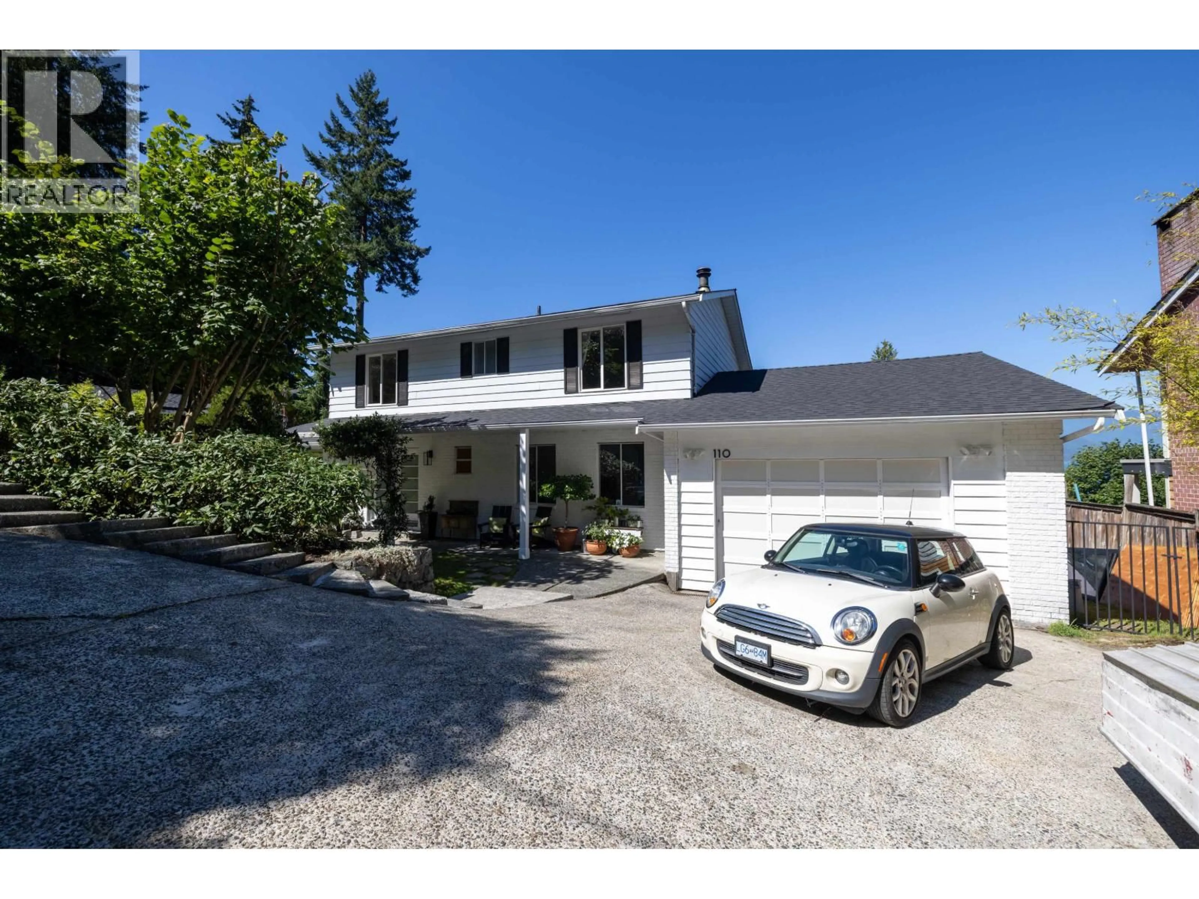 Unknown for 110 SEAVIEW PLACE, Lions Bay British Columbia V0N2E0