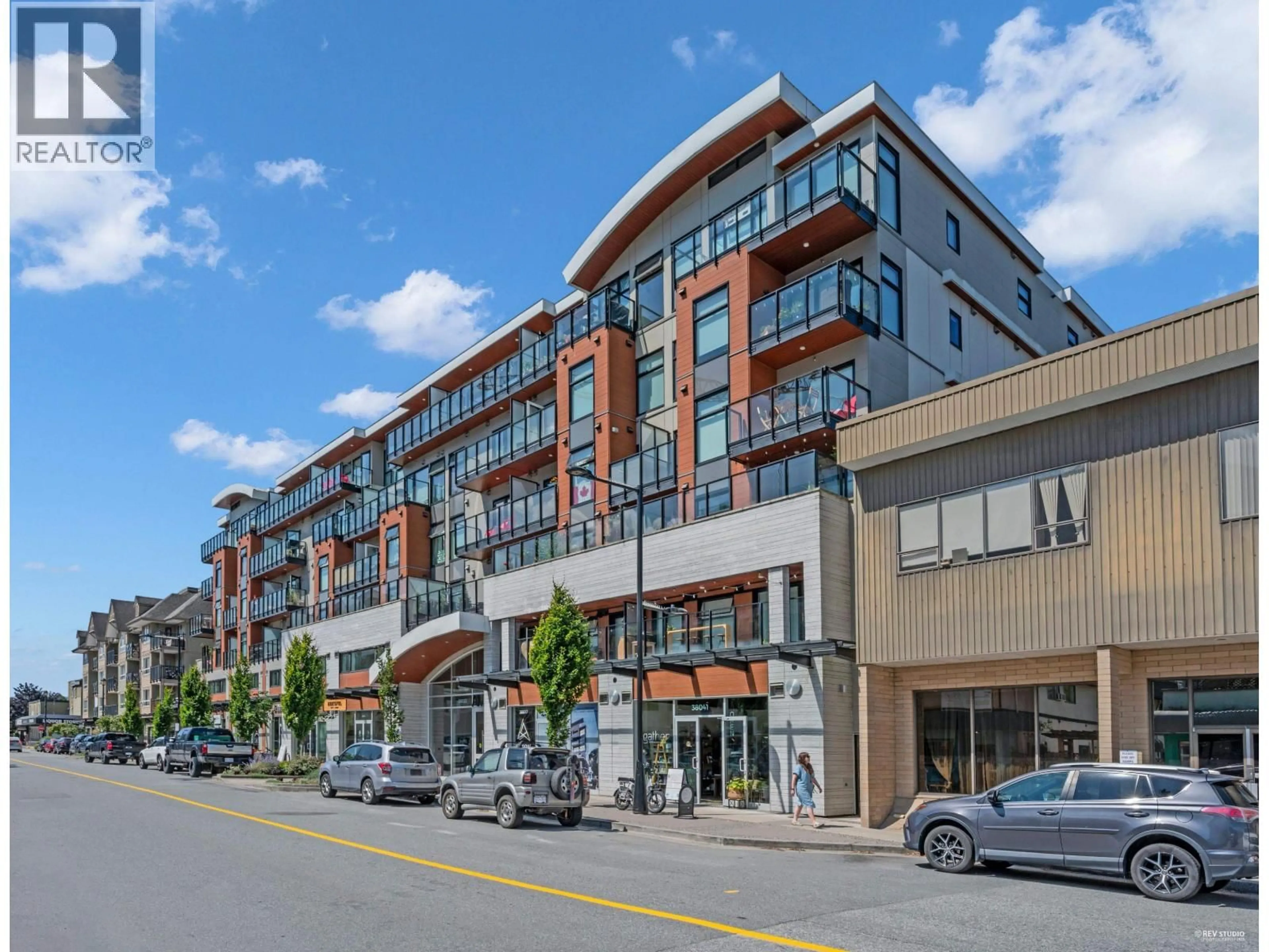 Unknown for 313 - 38033 SECOND AVENUE, Squamish British Columbia V8B0C4