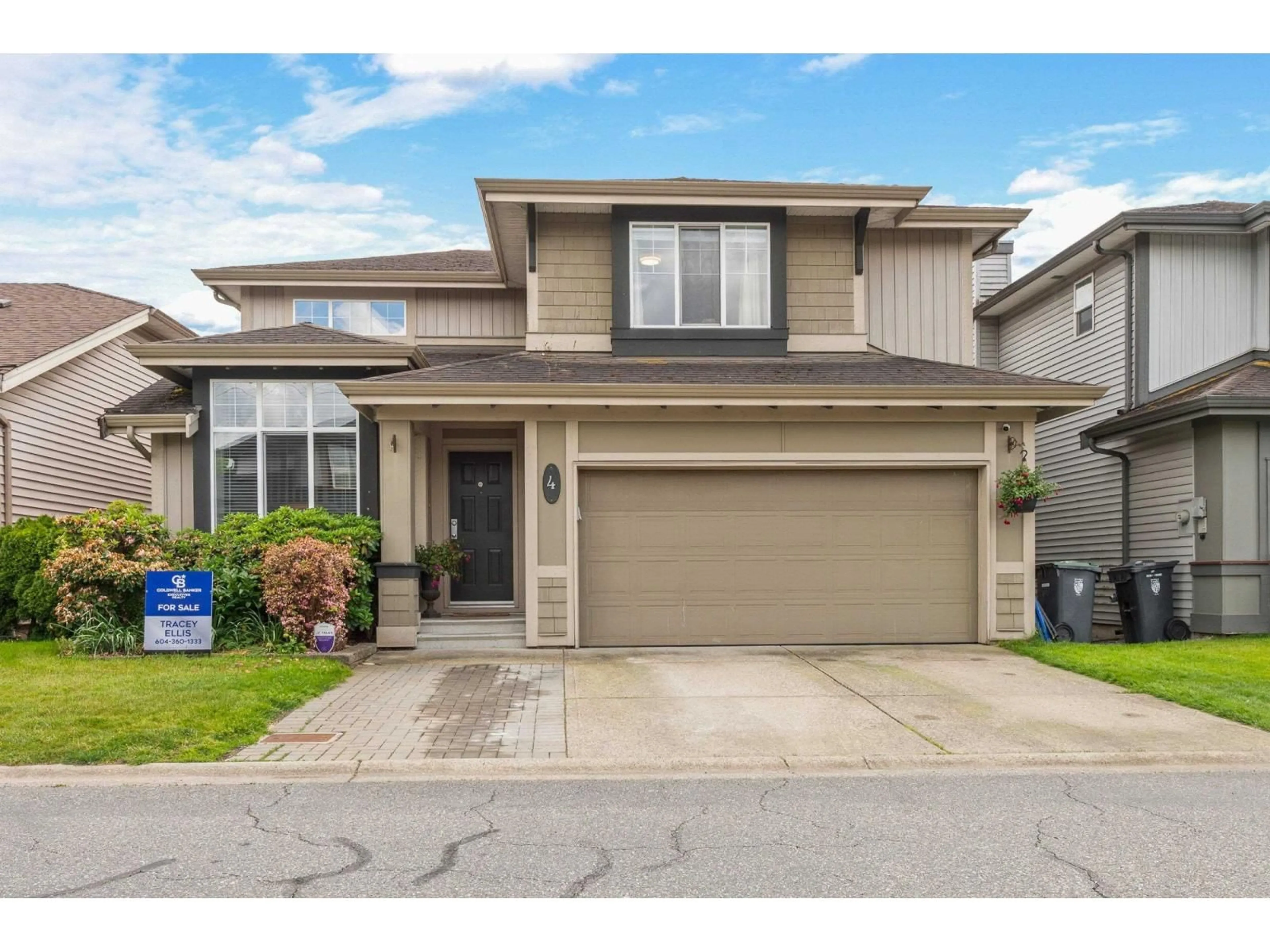 Home with vinyl exterior material, street for 4 - 20292 96, Langley British Columbia V3V6A0