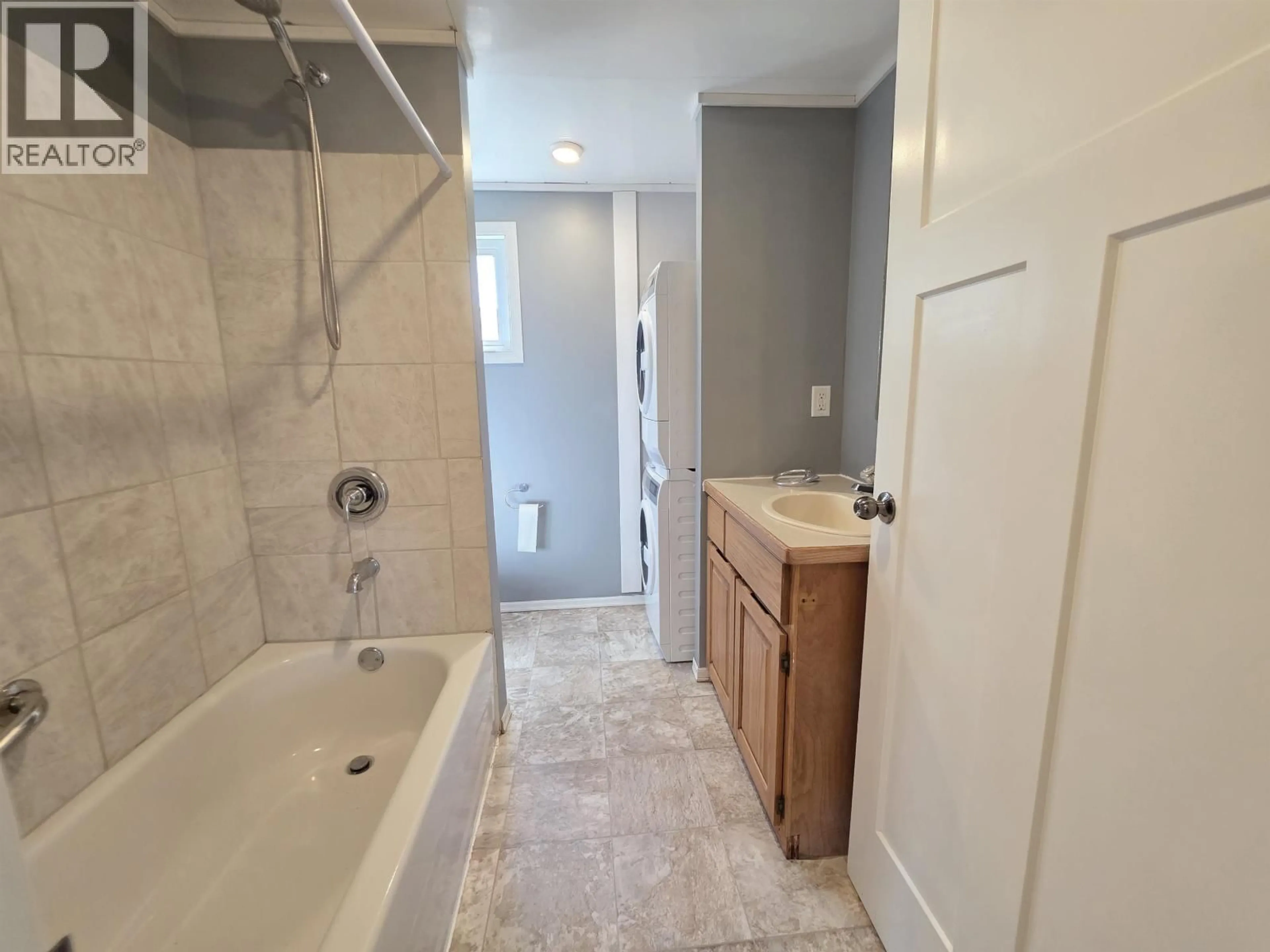 Standard bathroom, ceramic/tile floor for 356 CONNAUGHT STREET, Vanderhoof British Columbia V0J3A0