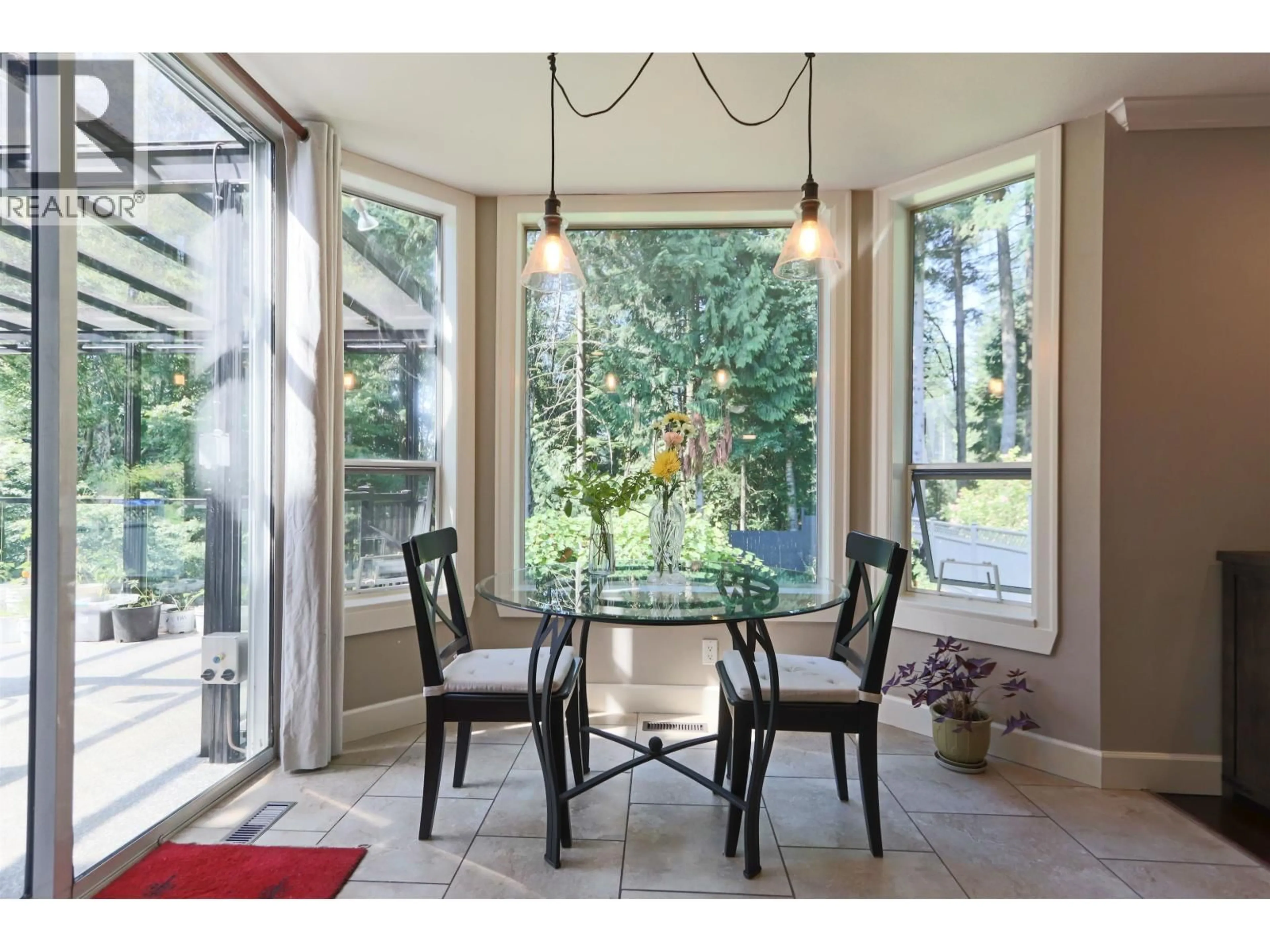 Dining room, ceramic/tile floor for 1516 TANGLEWOOD LANE, Coquitlam British Columbia V3E2V2
