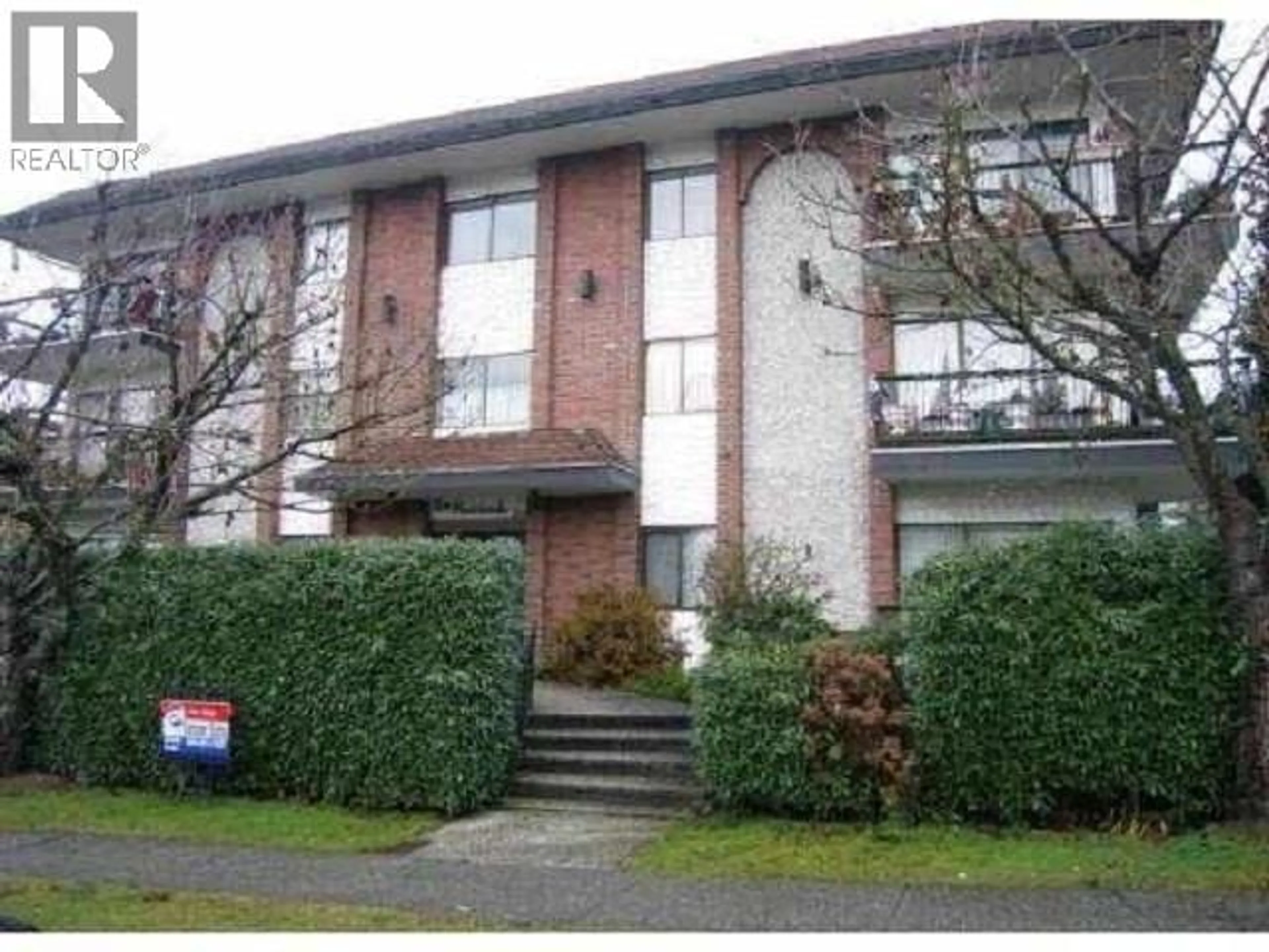 Unknown for 103 - 214 15TH STREET, North Vancouver British Columbia V7L2R3