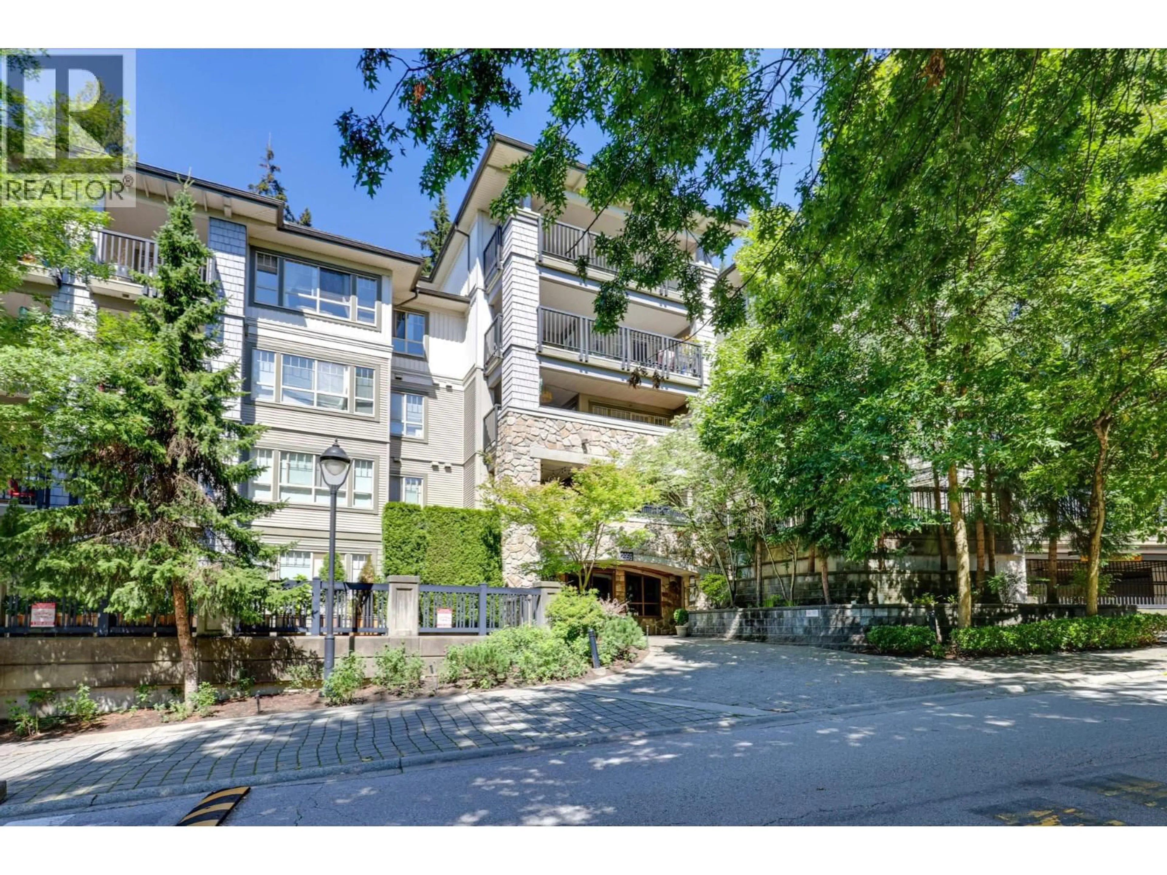 Unknown for 103 - 2959 SILVER SPRINGS BOULEVARD, Coquitlam British Columbia V3E3S5