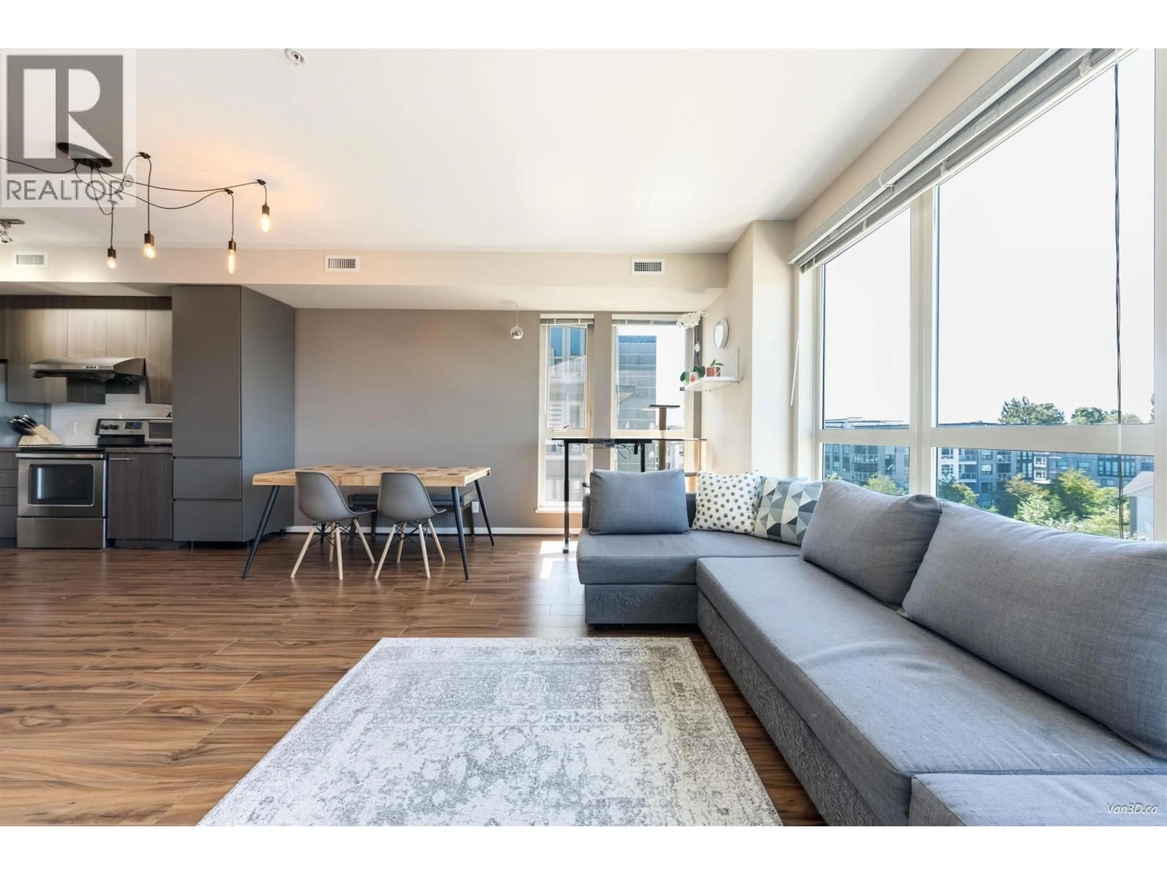 Living room with furniture, wood/laminate floor for 658 - 4099 STOLBERG STREET, Richmond British Columbia V6X0J4