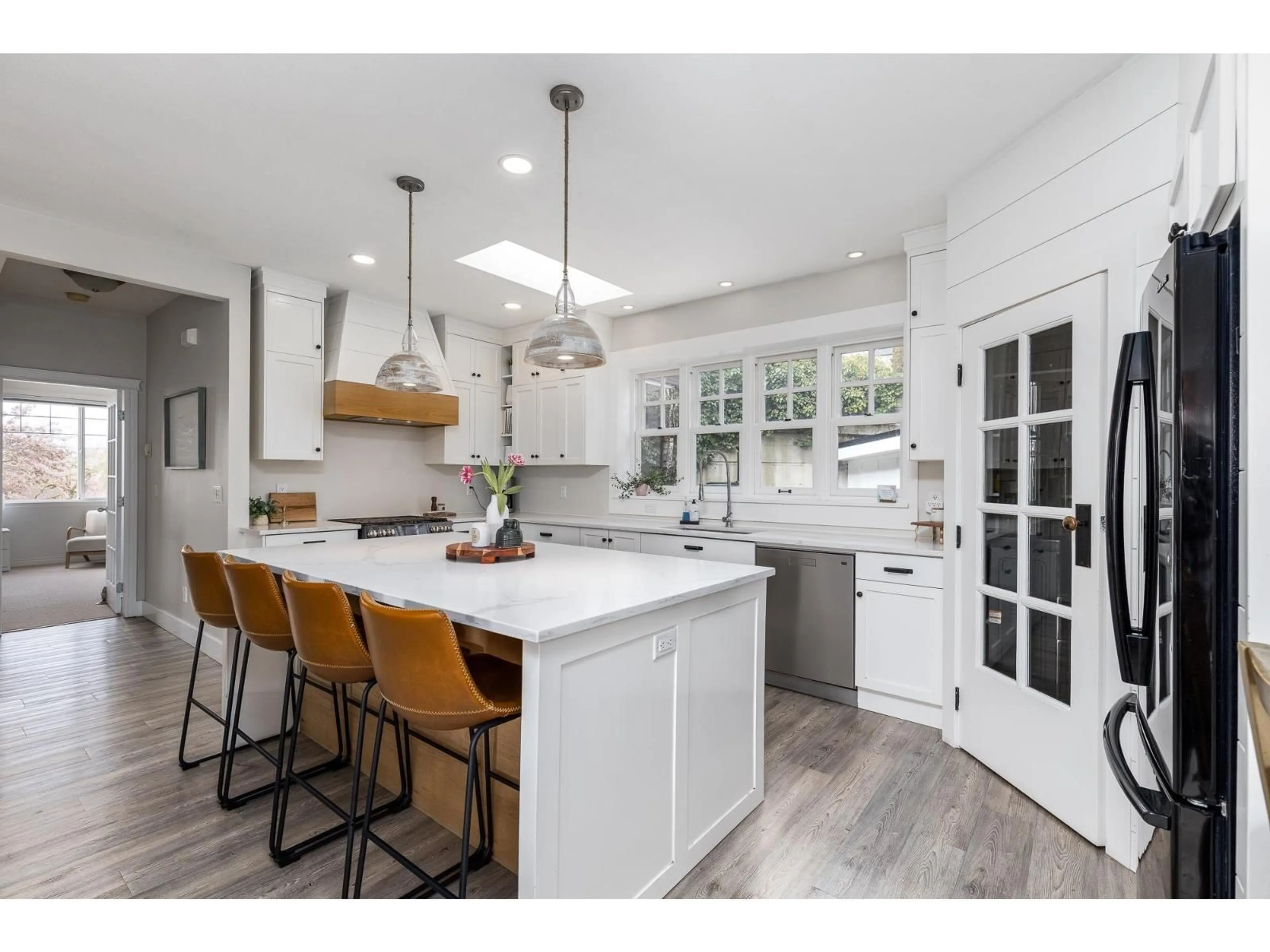 Open concept kitchen, unknown for 9 - 31491 SPUR, Abbotsford British Columbia V2T6W9