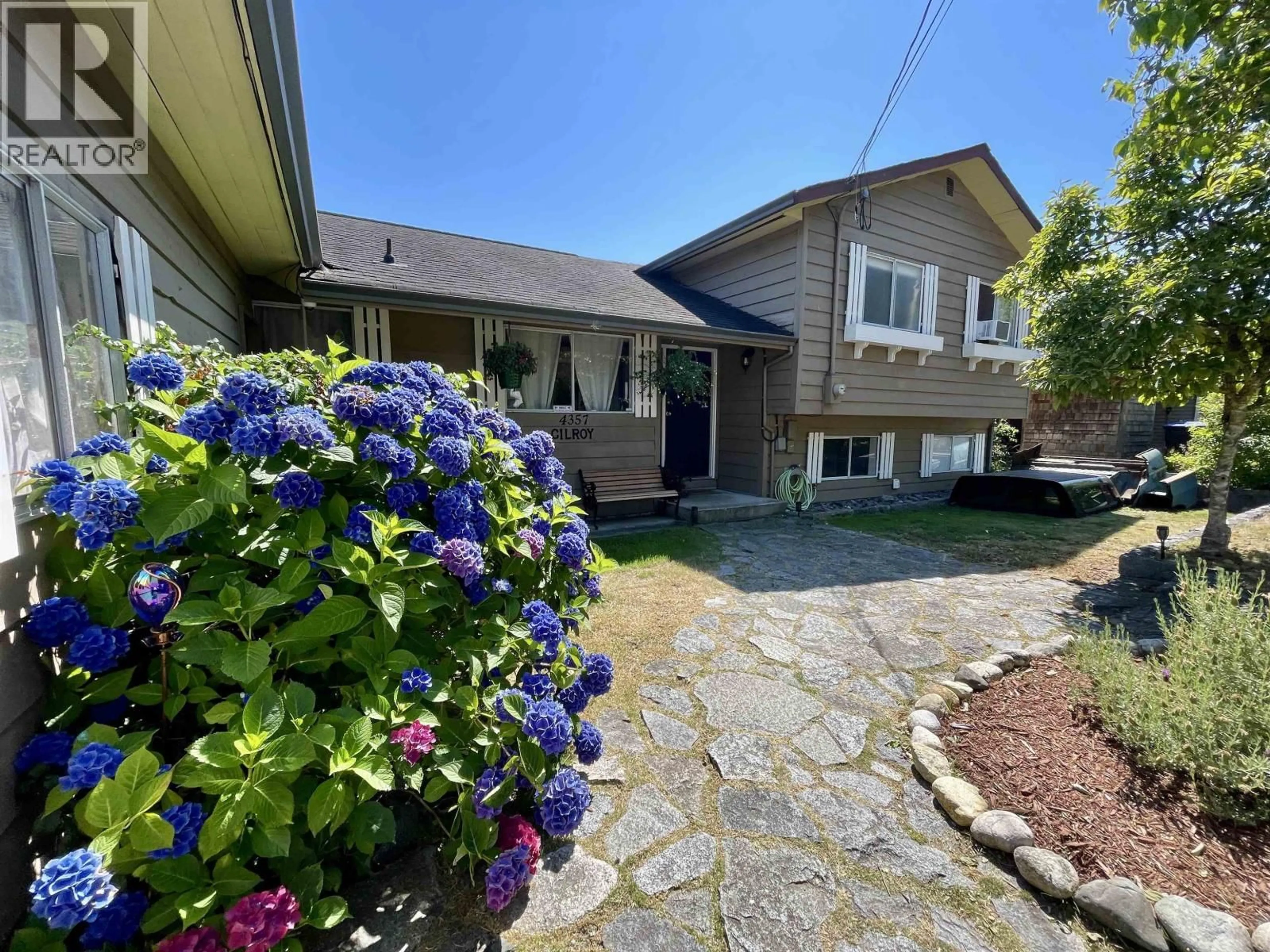 A pic from outside/outdoor area/front of a property/back of a property/a pic from drone, street for 4357 MARBLE ROAD, Sechelt British Columbia V7Z0B1
