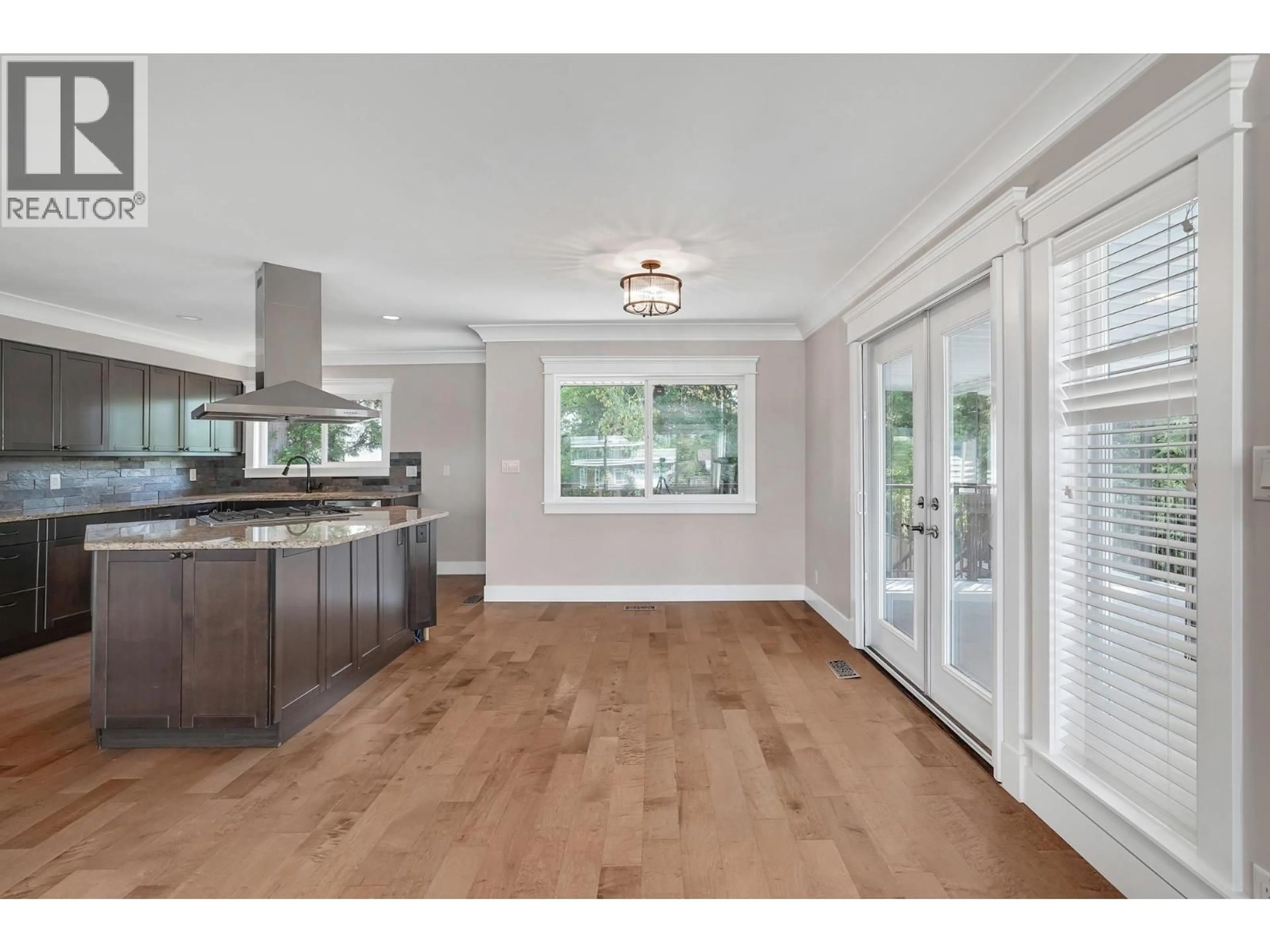 Open concept kitchen, wood/laminate floor for 5290 UPLAND DRIVE, Delta British Columbia V4M2G4