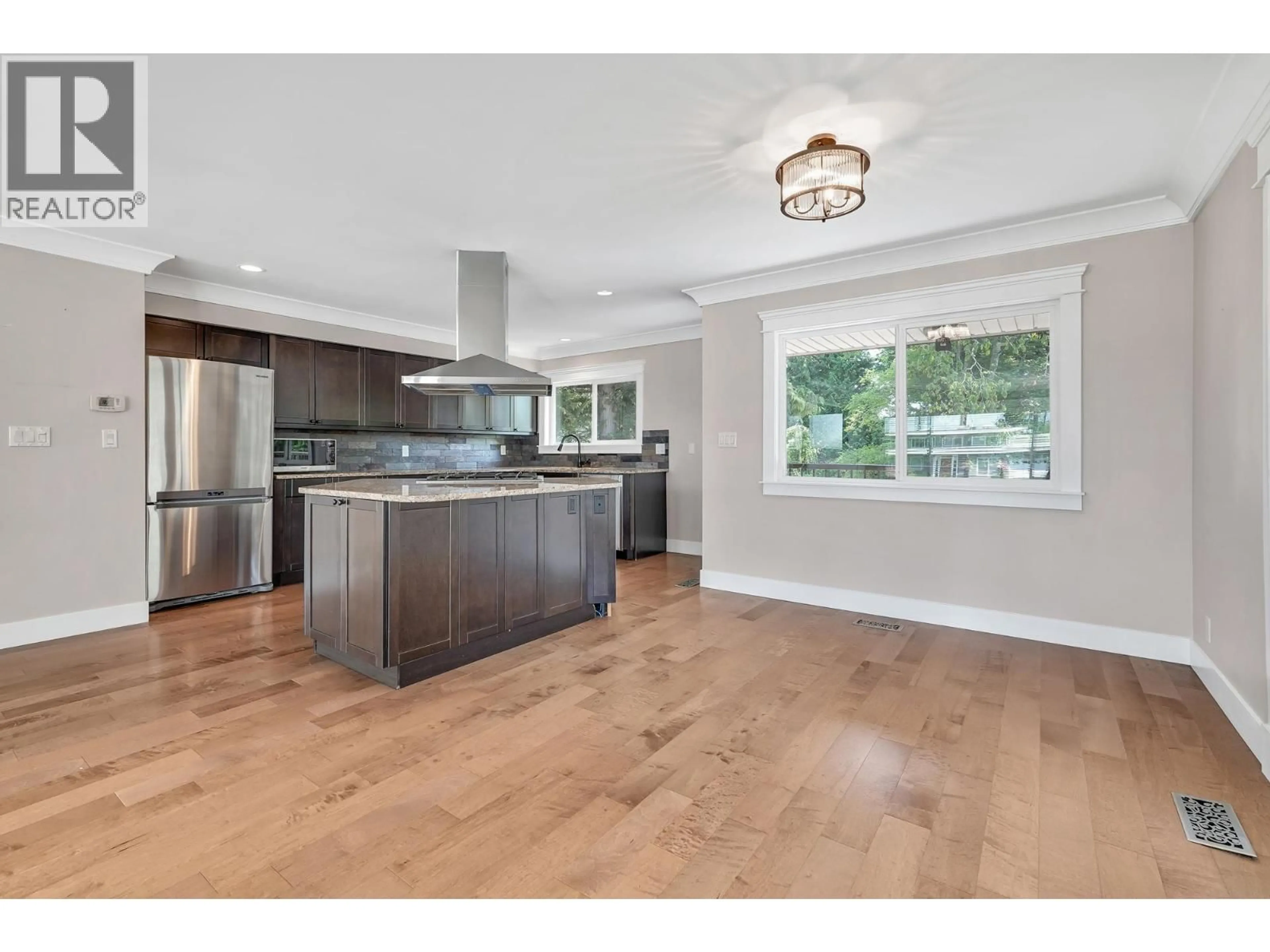 Open concept kitchen, wood/laminate floor for 5290 UPLAND DRIVE, Delta British Columbia V4M2G4
