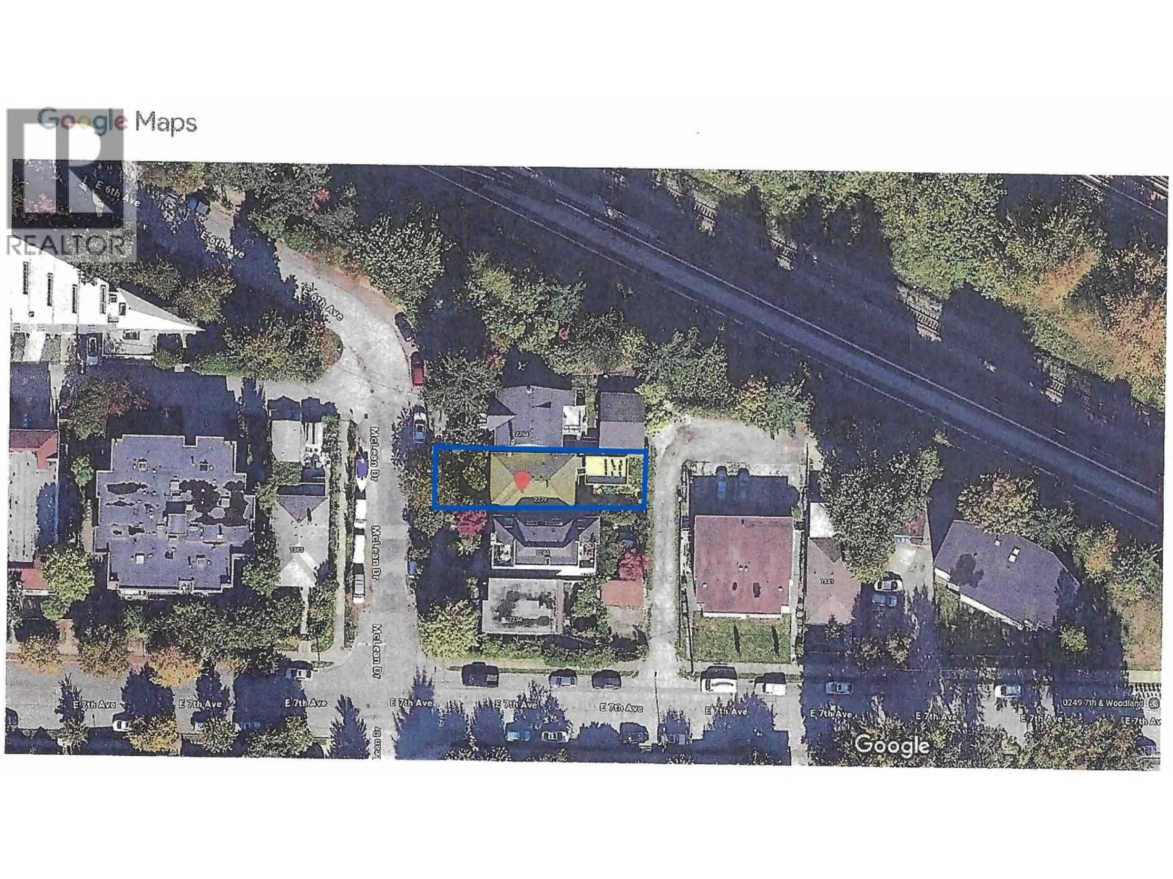 A pic from outside/outdoor area/front of a property/back of a property/a pic from drone, street for 2274 MCLEAN DRIVE, Vancouver British Columbia V5N3K1