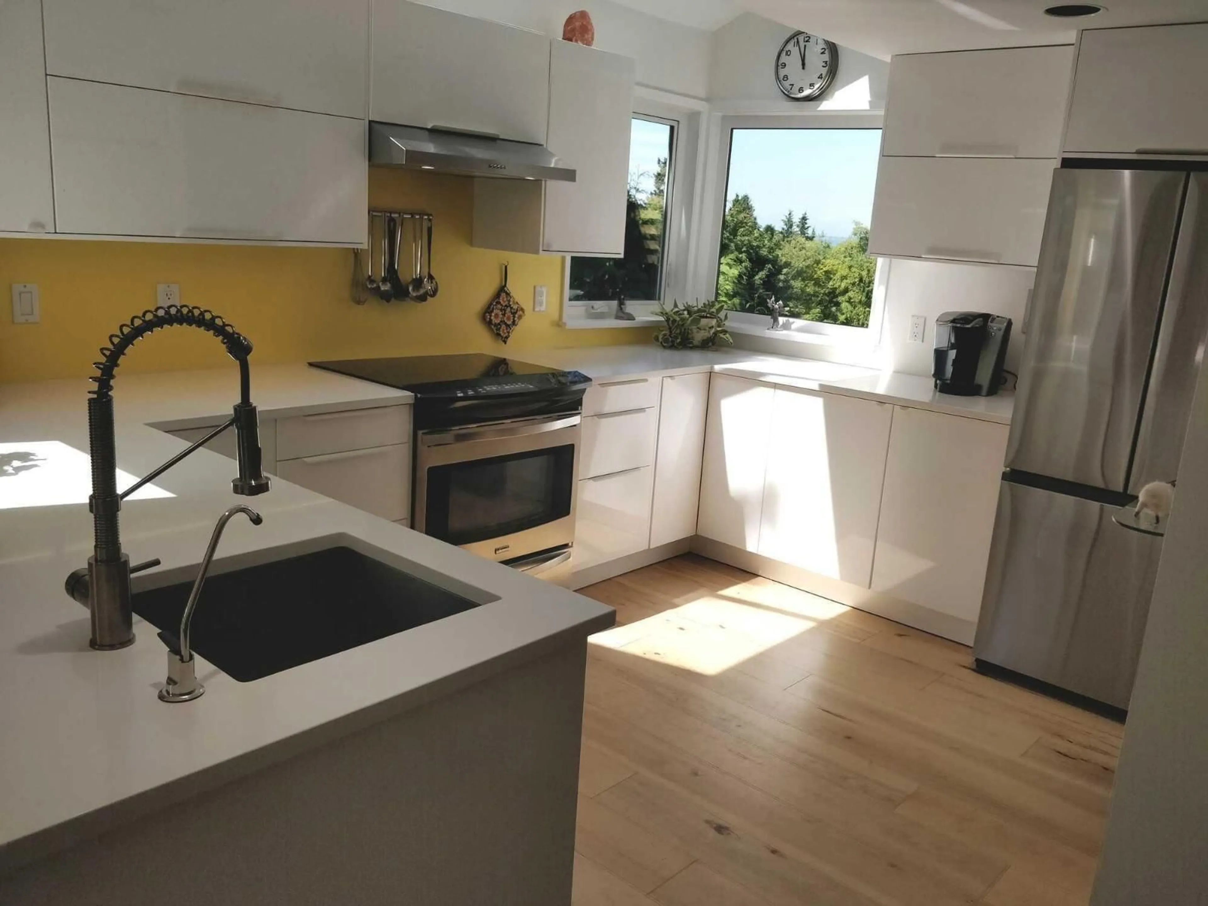 Unknown for 2724 BAYVIEW STREET, Surrey British Columbia V4A2Z4