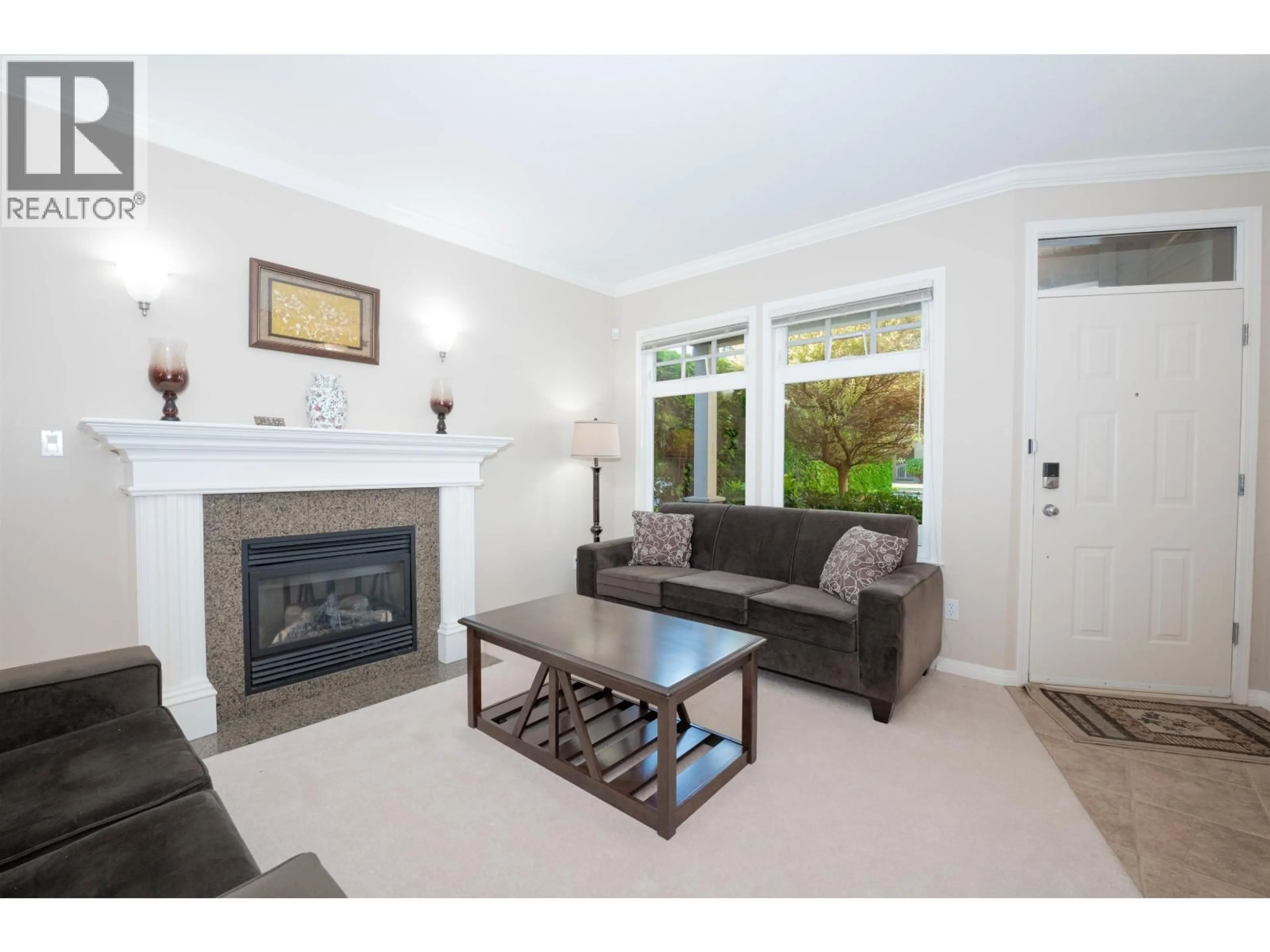 Living room with furniture, unknown for 9382 PAULESHIN CRESCENT, Richmond British Columbia V7E6P2