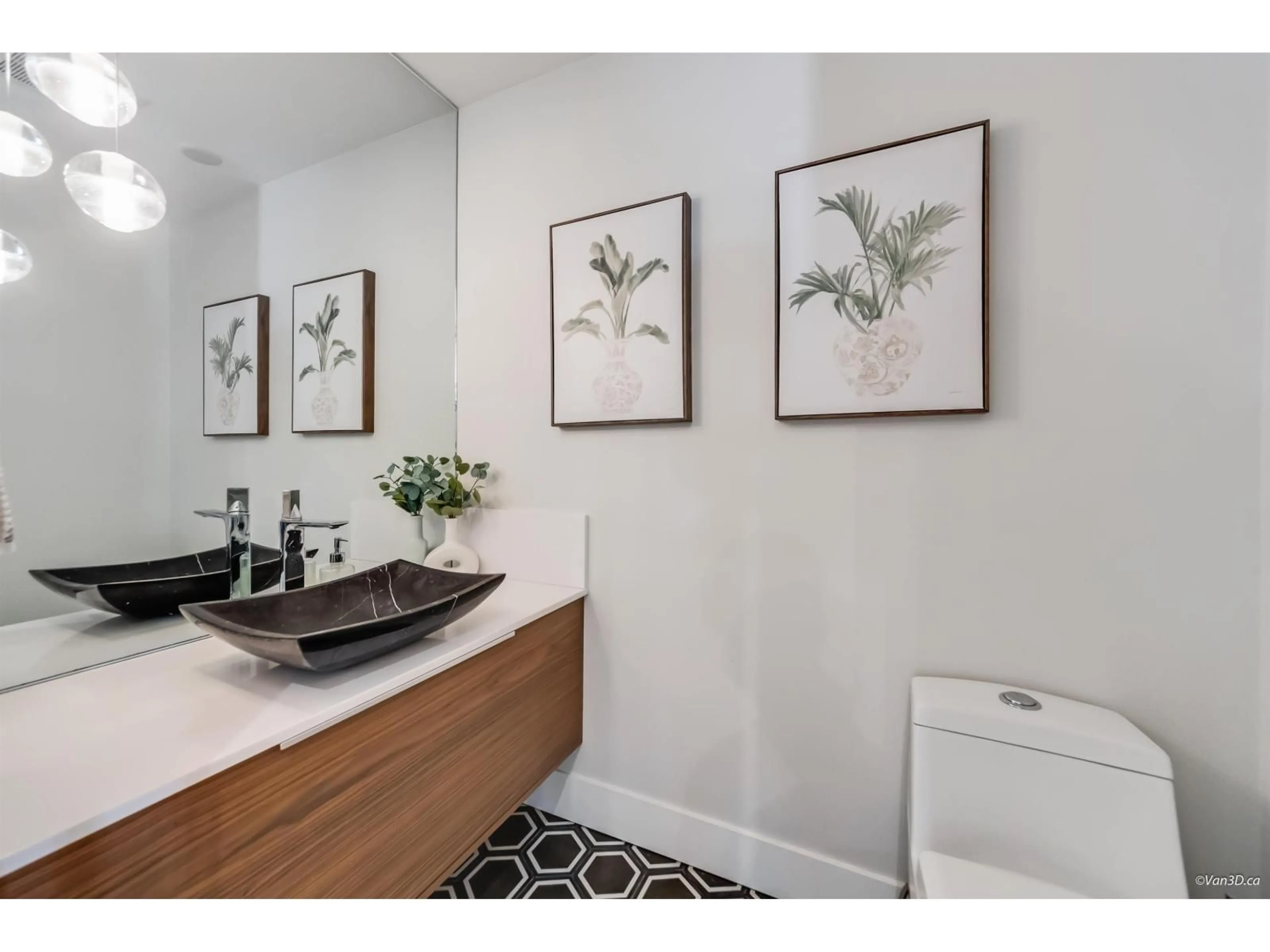 Contemporary bathroom, ceramic/tile floor for 19889 42A, Langley British Columbia V3A6A4