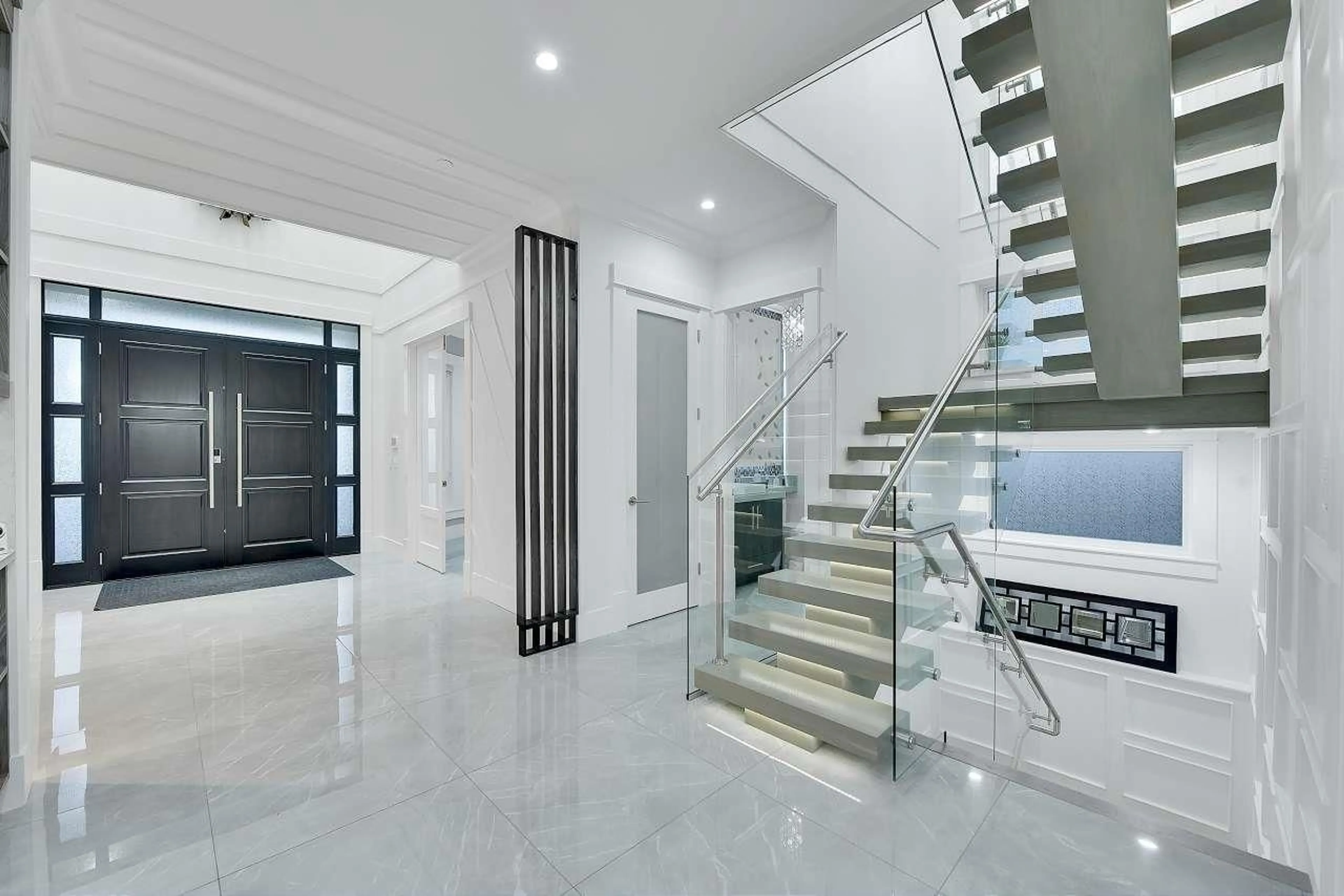 Stairs for 16638 31B, Surrey British Columbia V3Z0P9