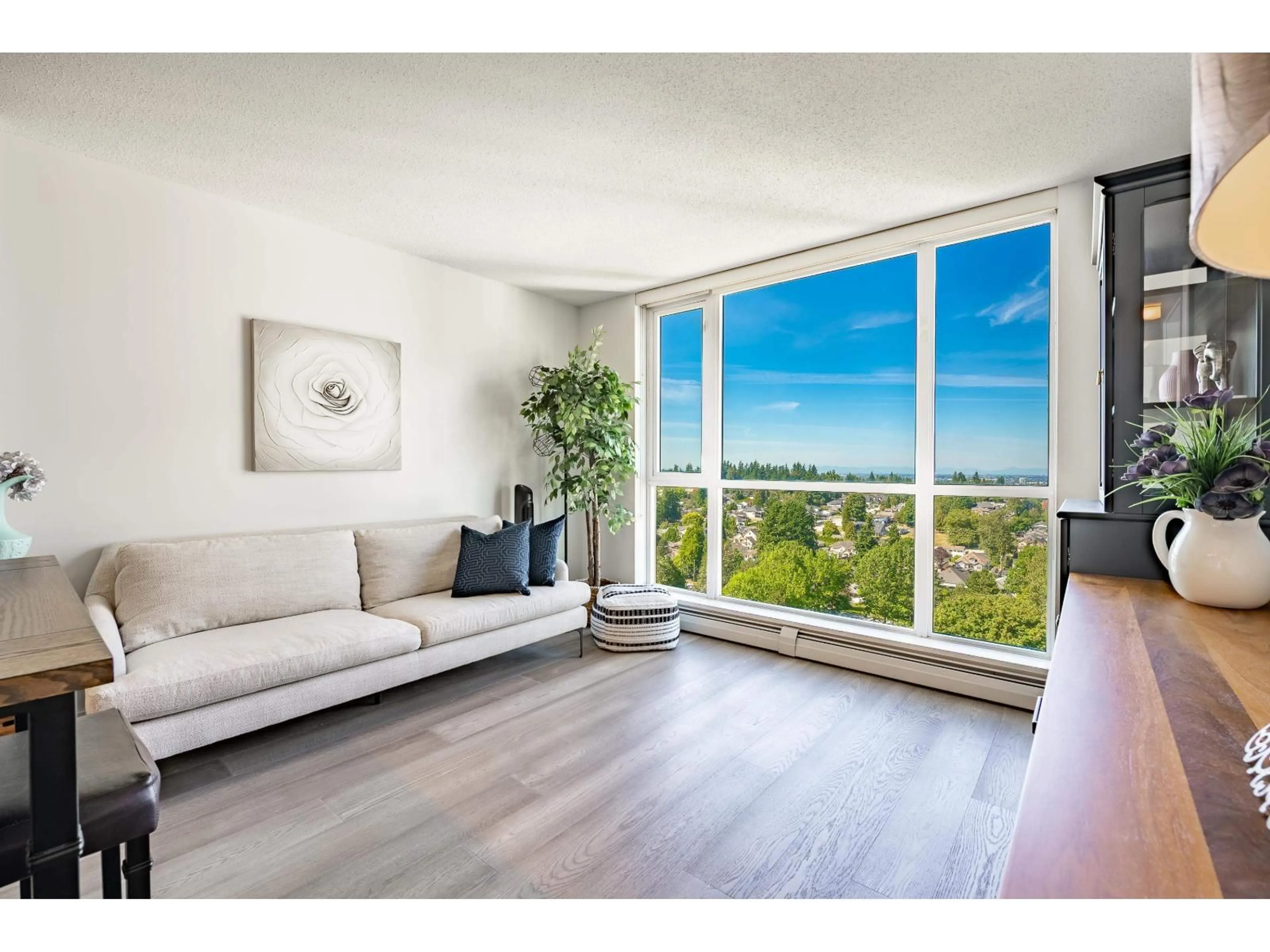 A pic of a room for 1705 - 10777 UNIVERSITY, Surrey British Columbia V3T0E6