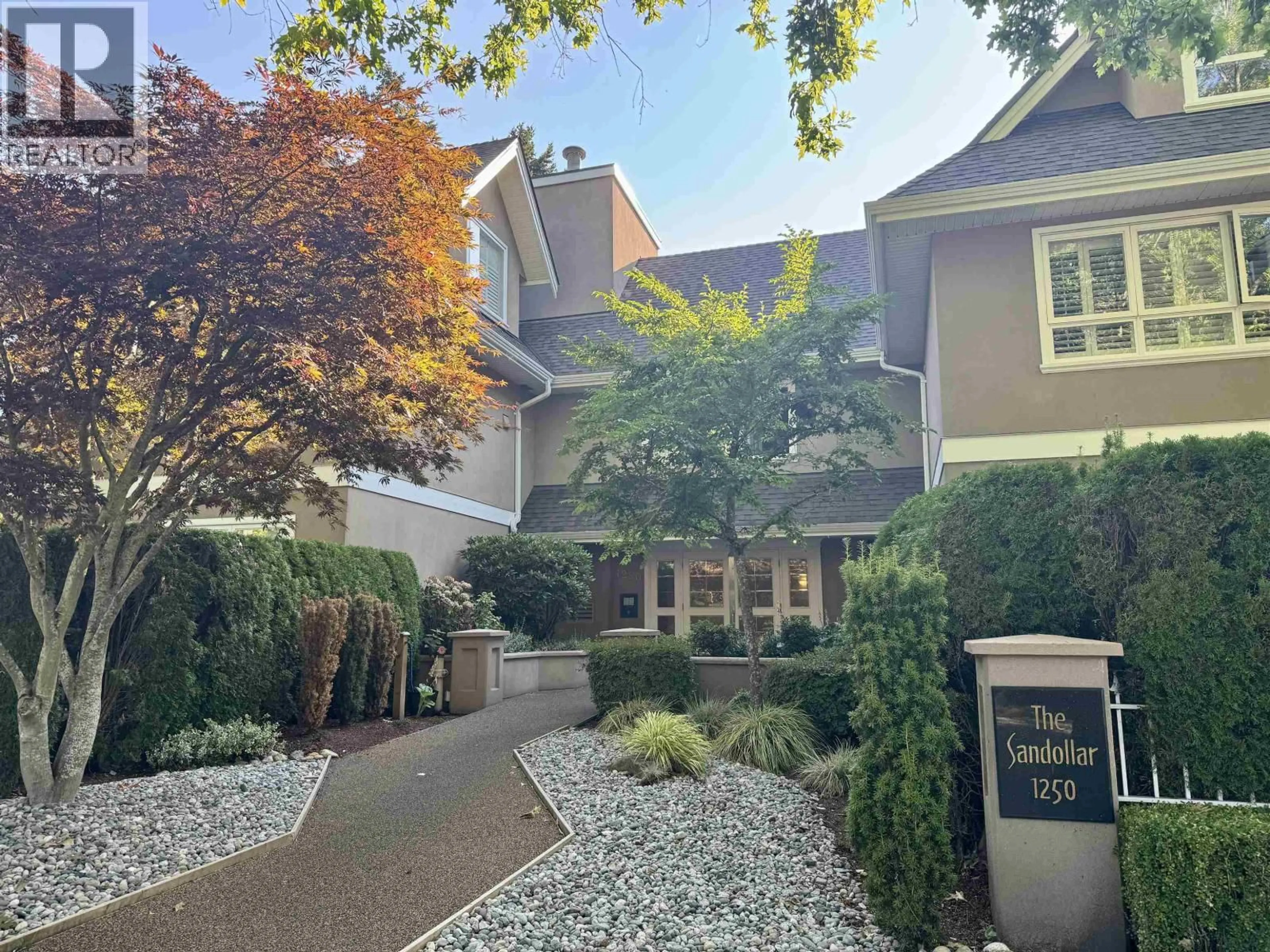 Unknown for 204 - 1250 55 STREET, Delta British Columbia V4M3K3
