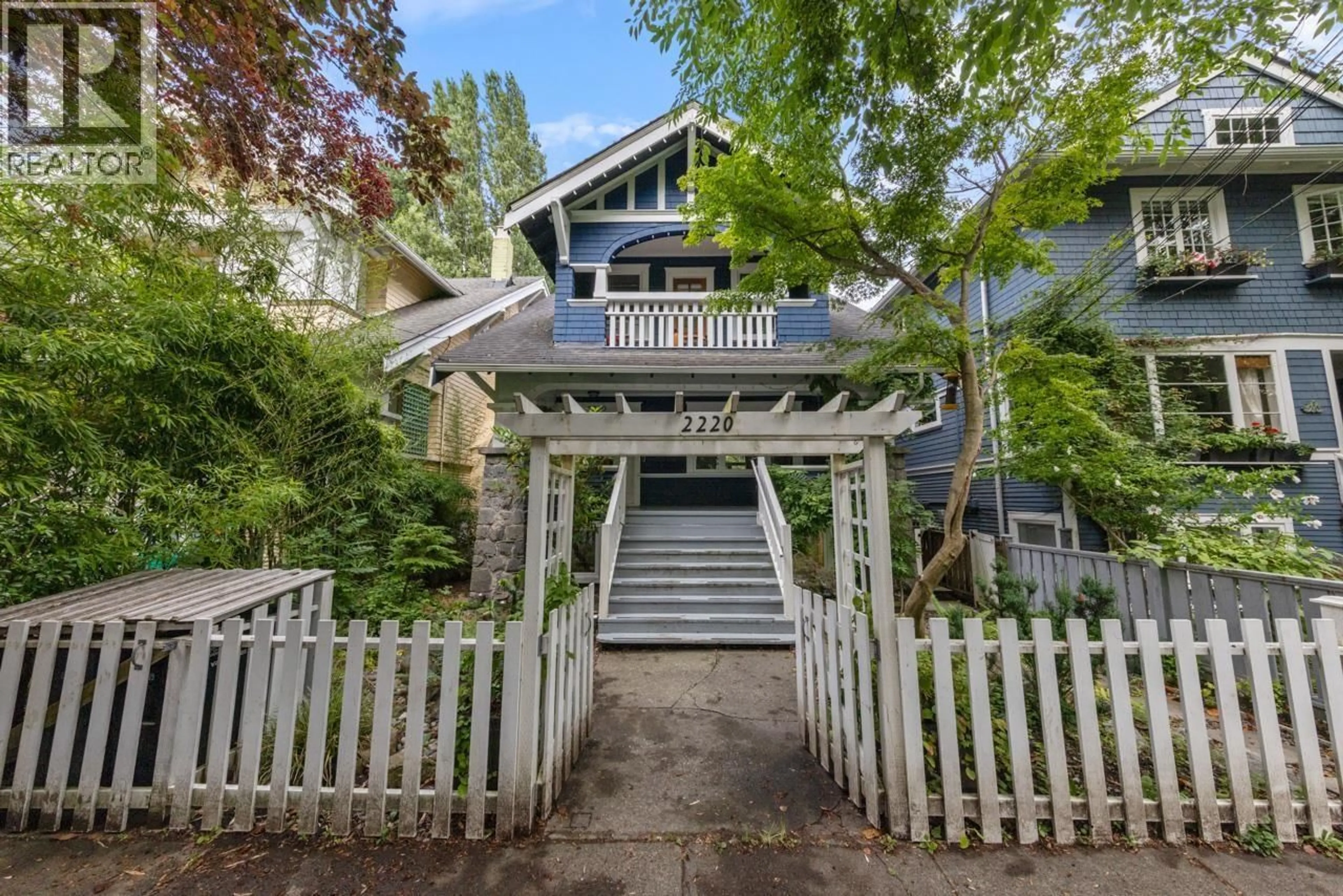 Unknown for 2220 STEPHENS STREET, Vancouver British Columbia V6K3W6