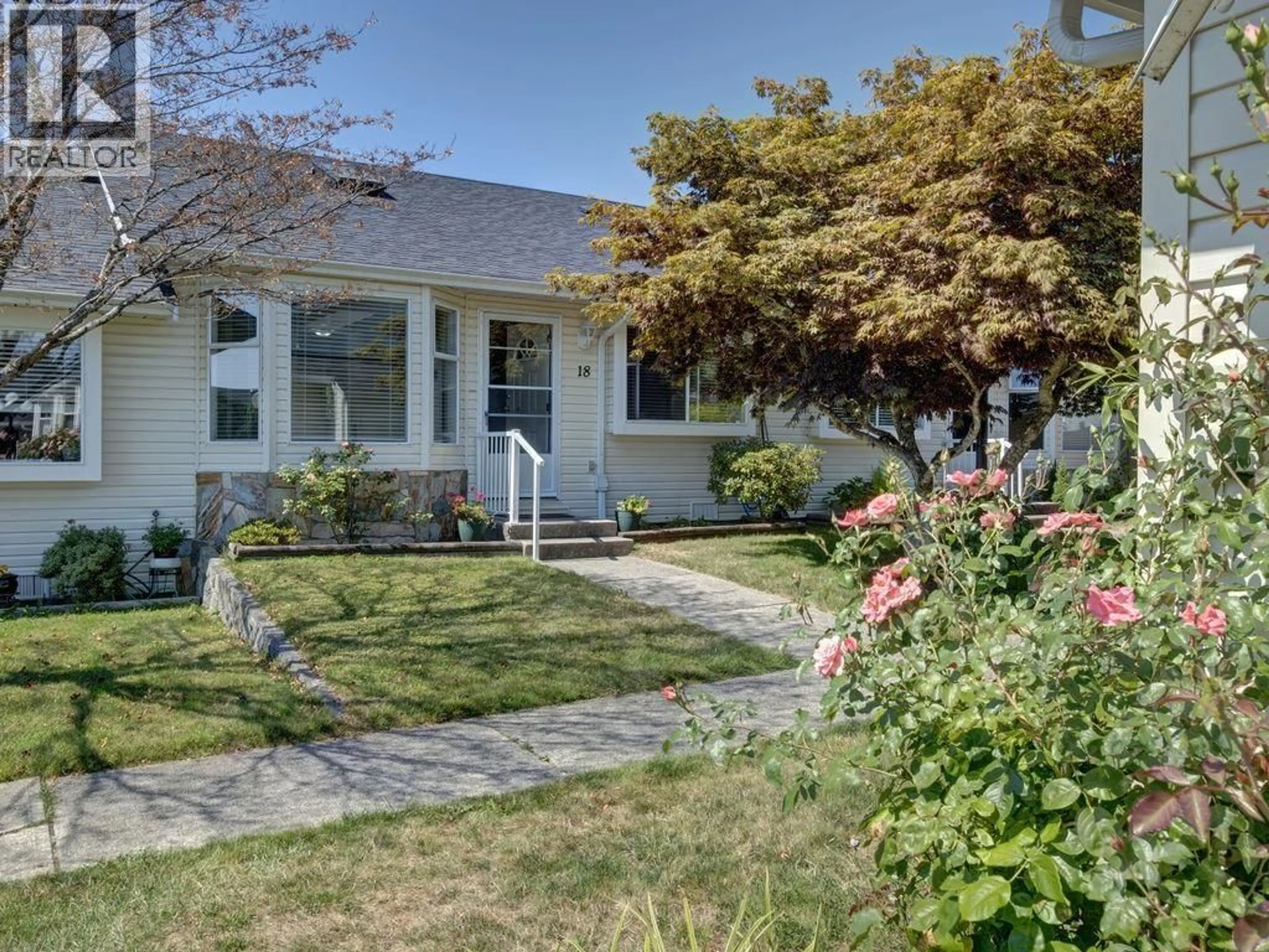 Unknown for 18 - 767 NORTH ROAD, Gibsons British Columbia V0N1V9