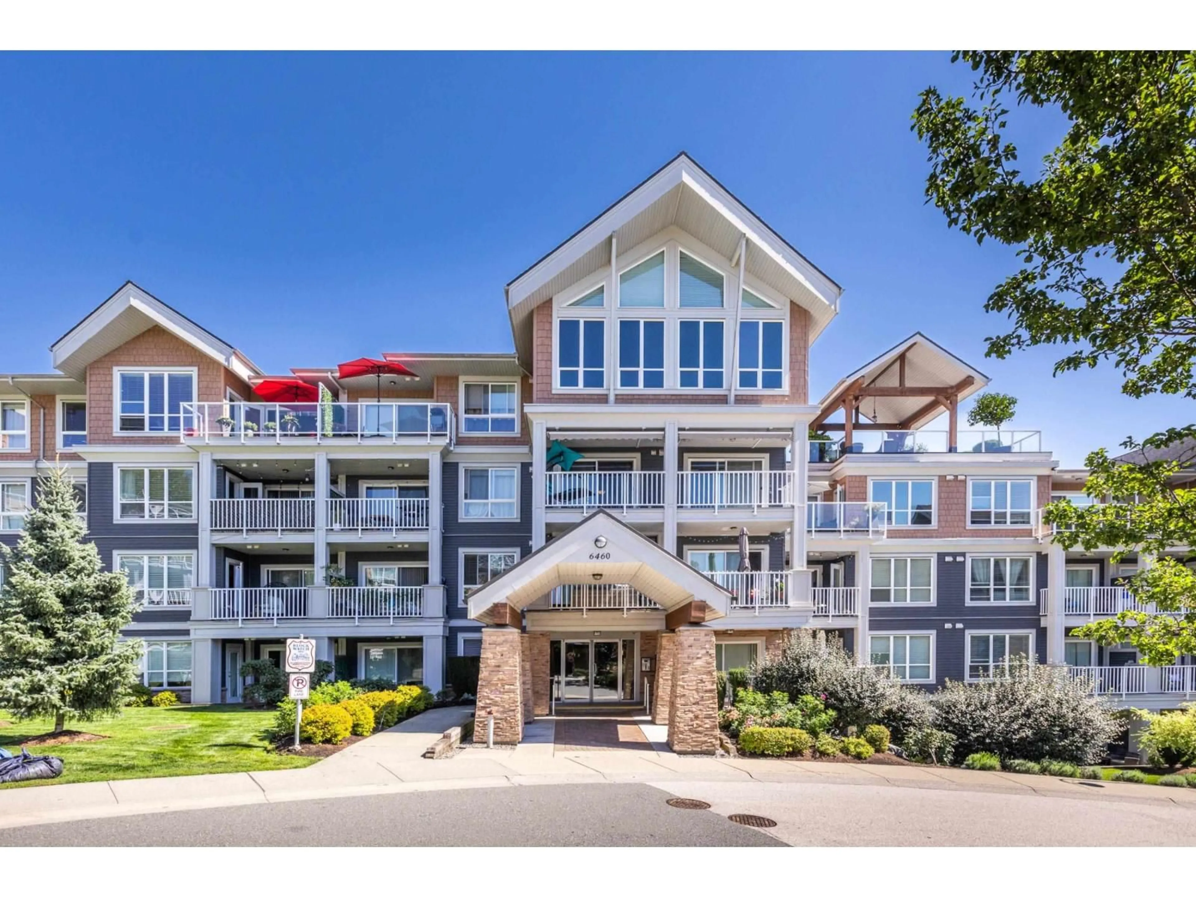 Unknown for 215 - 6460 194, Langley British Columbia V3S1T1