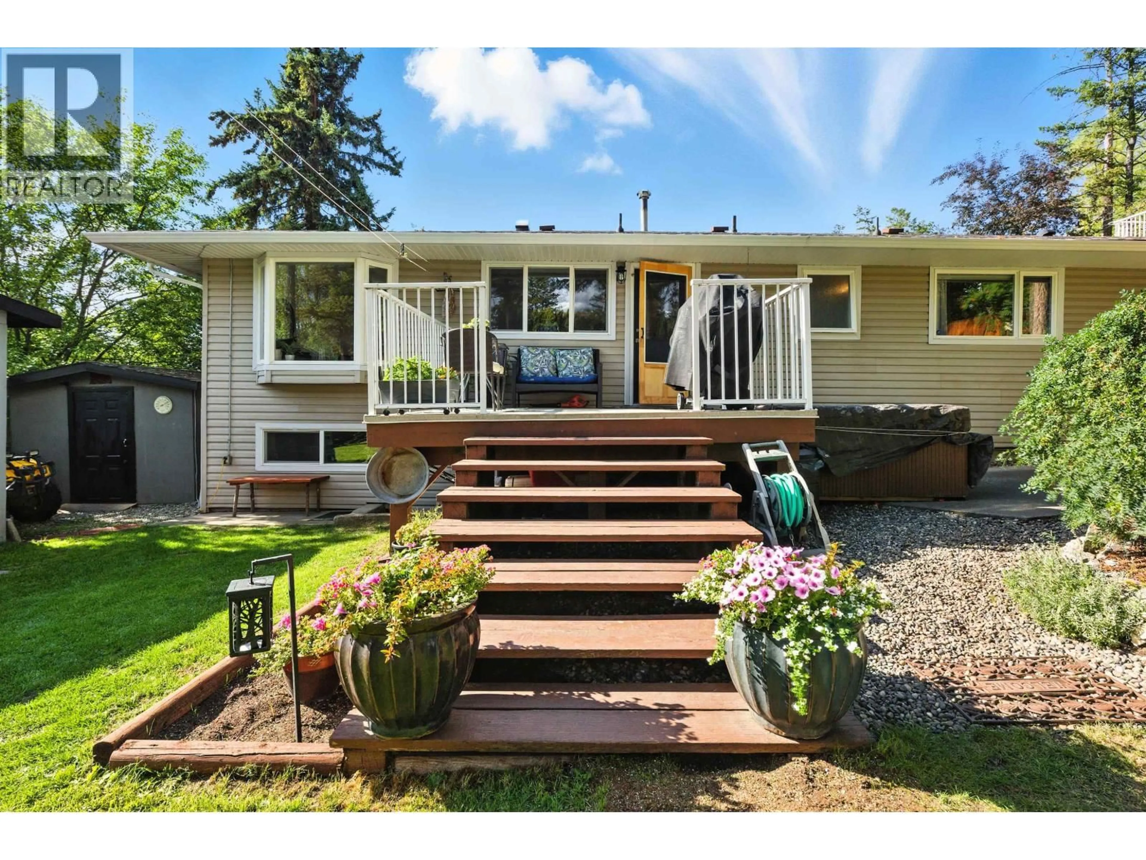 Home with vinyl exterior material, street for 543 BOITANIO STREET, Williams Lake British Columbia V2G1V8