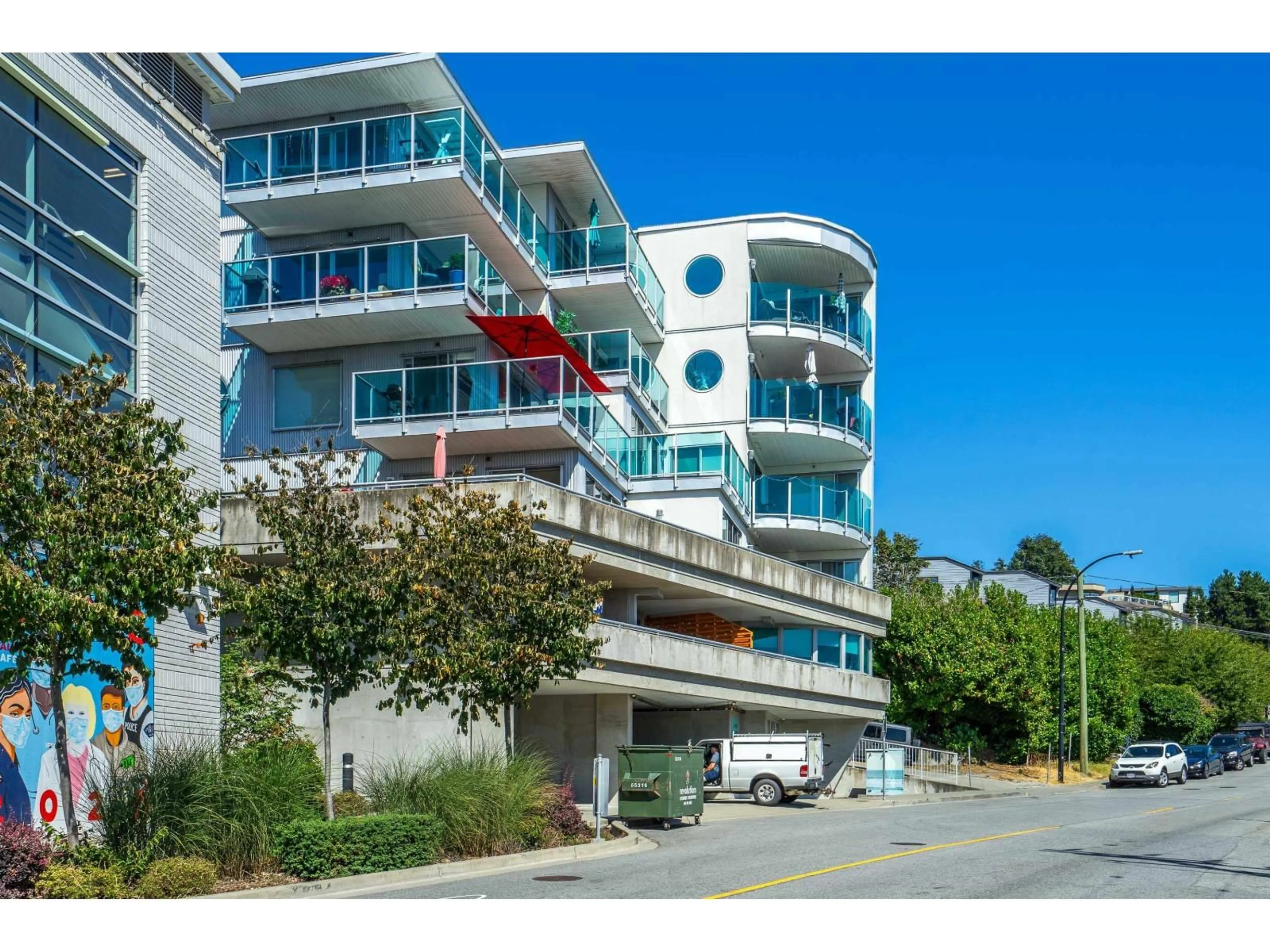 Unknown for 504 - 14955 VICTORIA, White Rock British Columbia V4B1G2