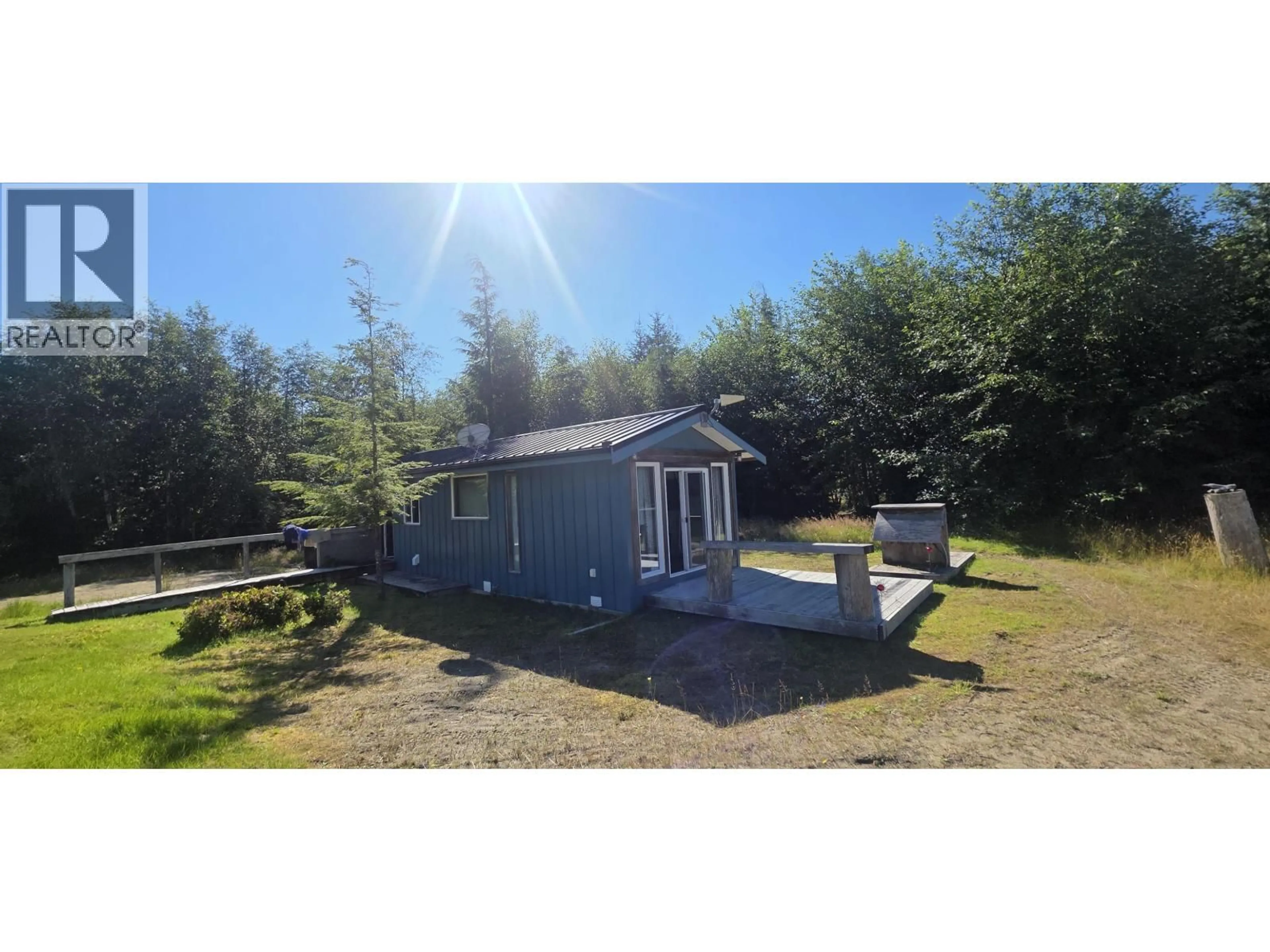 Shed for 65930 16 HIGHWAY, Daajing Giids Rural British Columbia V0T1M0