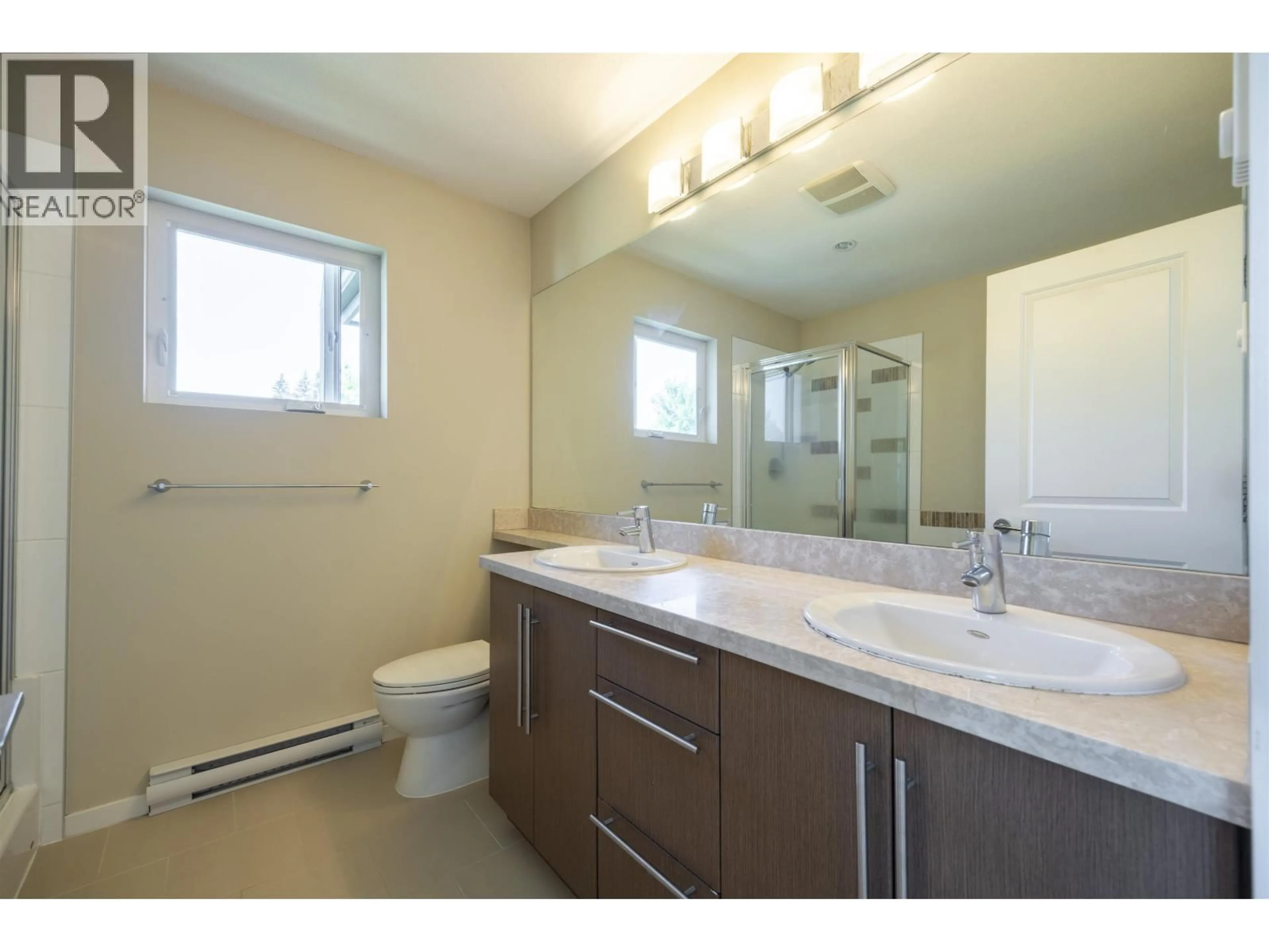 Standard bathroom, ceramic/tile floor for 112 - 1125 KENSAL PLACE, Coquitlam British Columbia V3B0G3