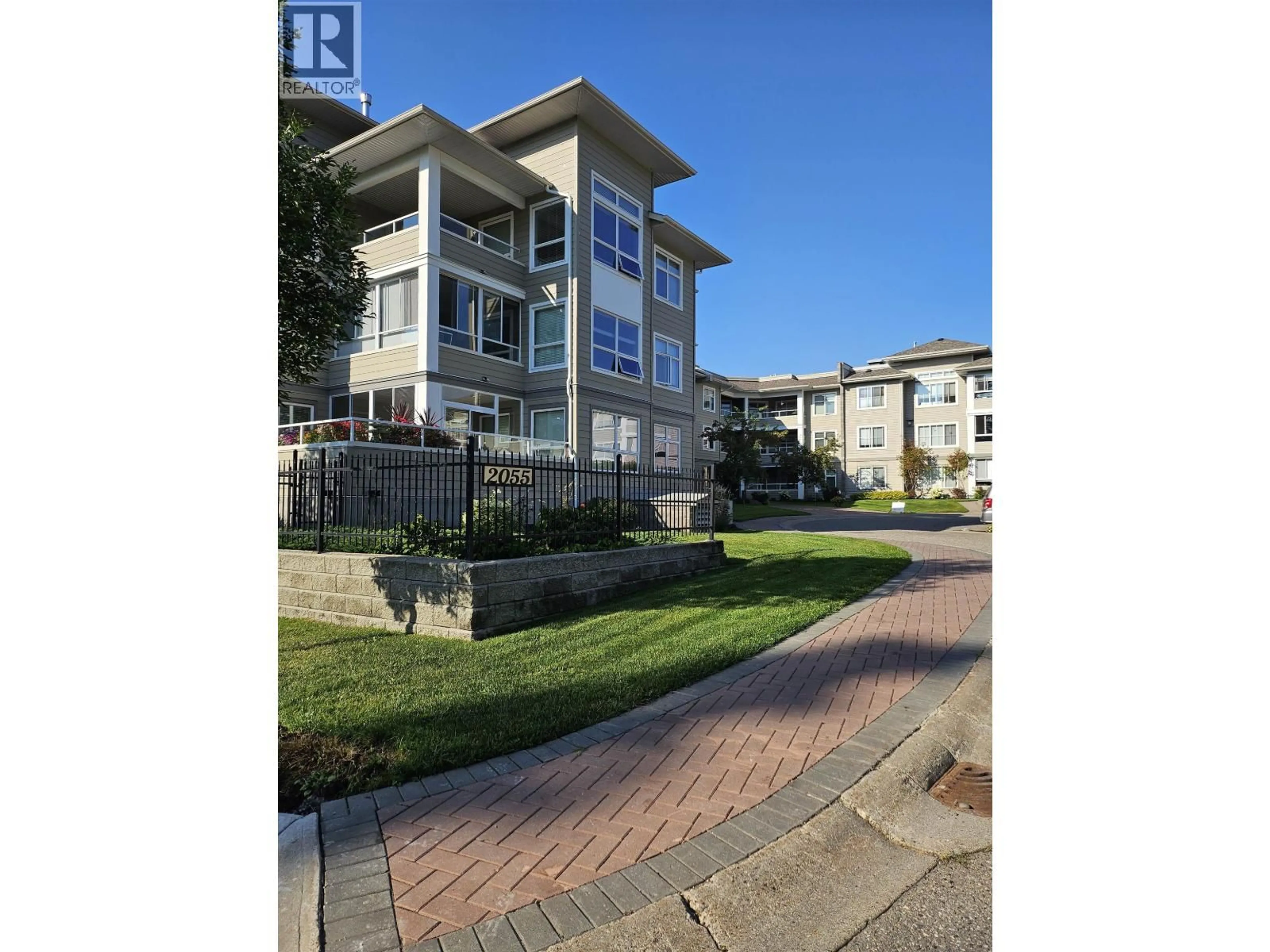 A pic from outside/outdoor area/front of a property/back of a property/a pic from drone, street for 315 - 2055 INGLEDEW STREET, Prince George British Columbia V2L5S1
