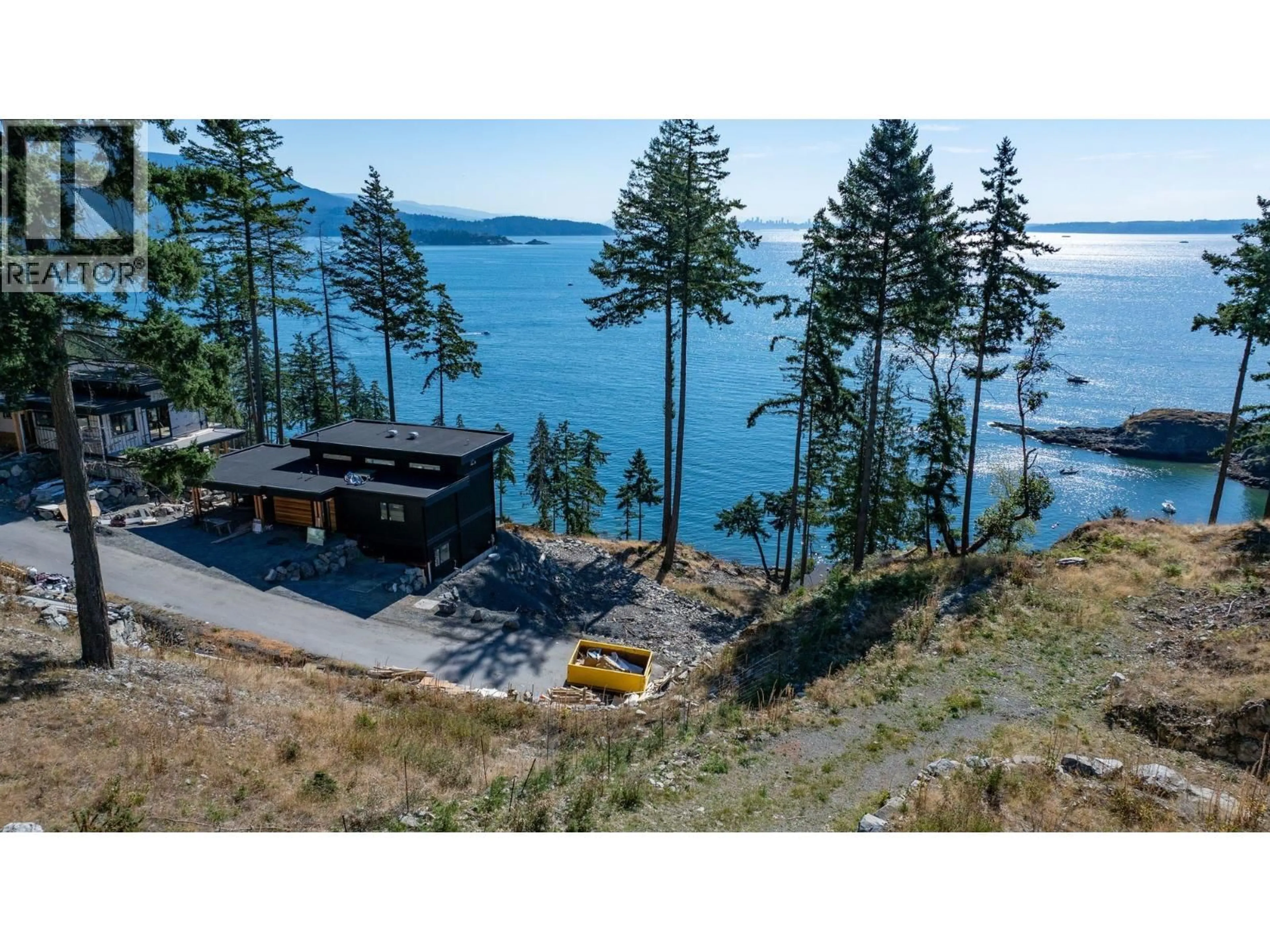 A pic from outside/outdoor area/front of a property/back of a property/a pic from drone, water/lake/river/ocean view for 775 SEYMOUR BAY DRIVE, Bowen Island British Columbia V0N1G2