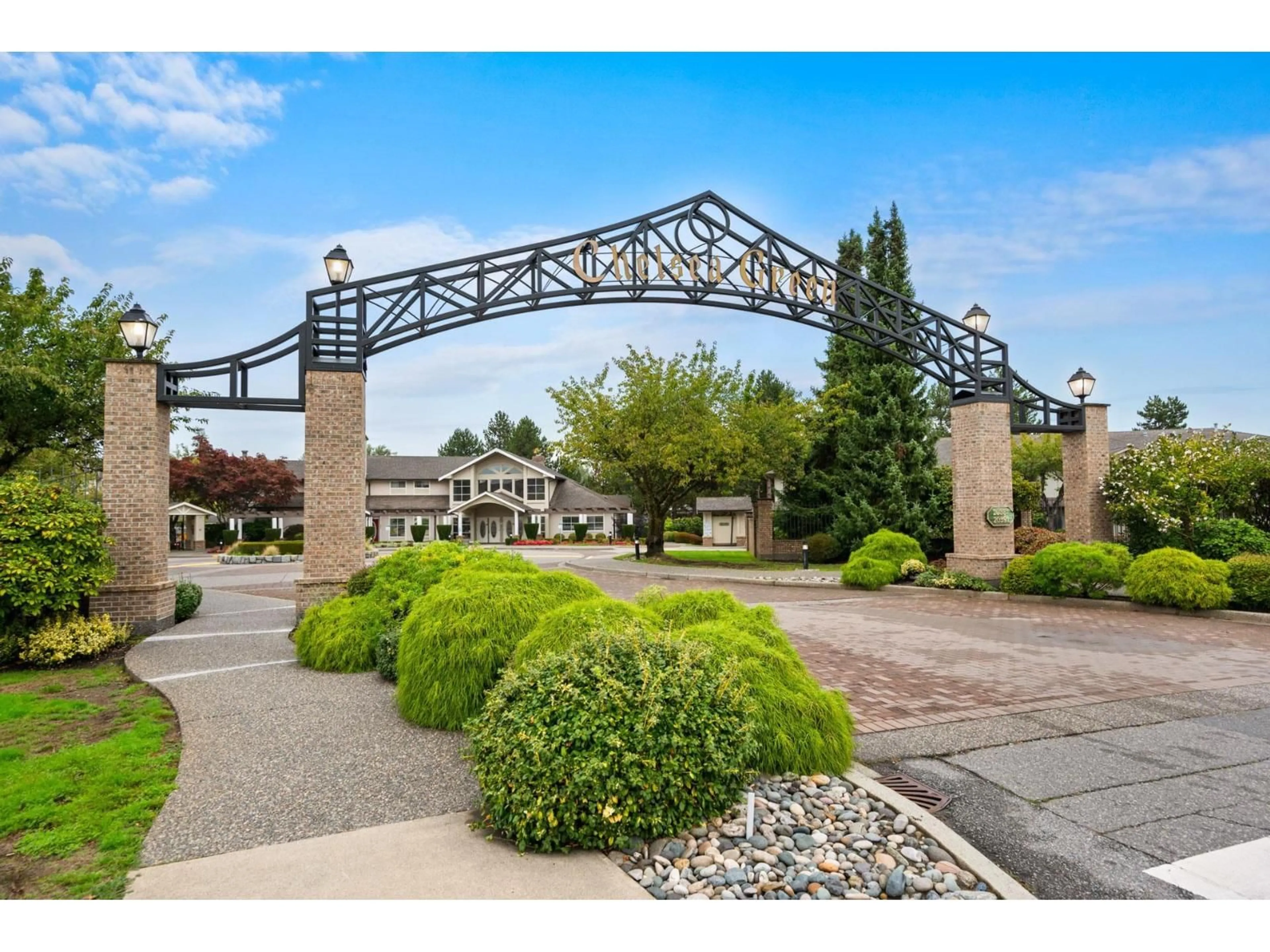 Indoor foyer for 213 - 20381 96, Langley British Columbia V1M2L1