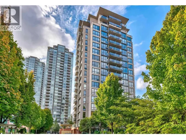 801 - 2959 GLEN DRIVE, Coquitlam