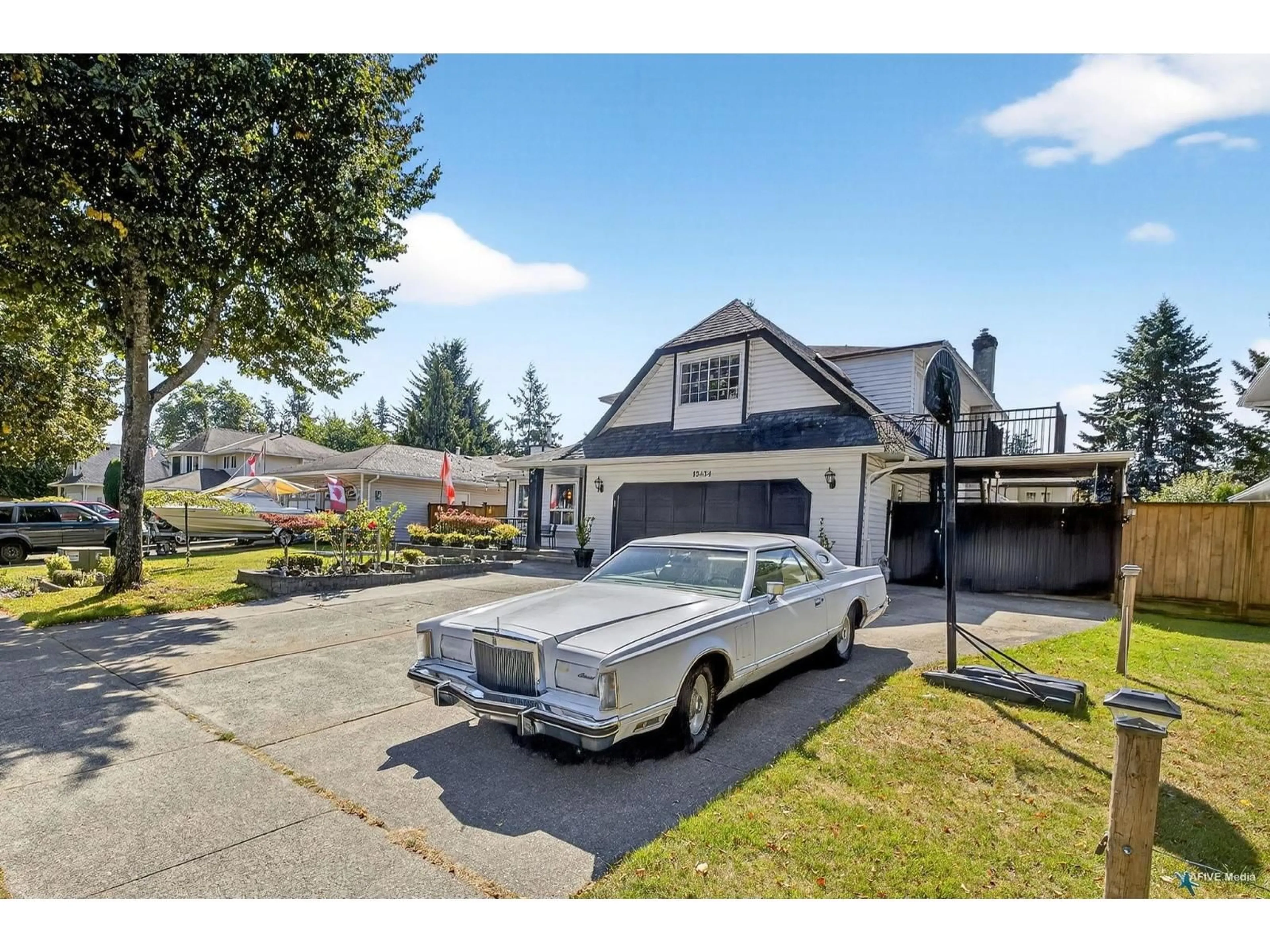 Home with vinyl exterior material, street for 13454 59B, Surrey British Columbia V3X1L1